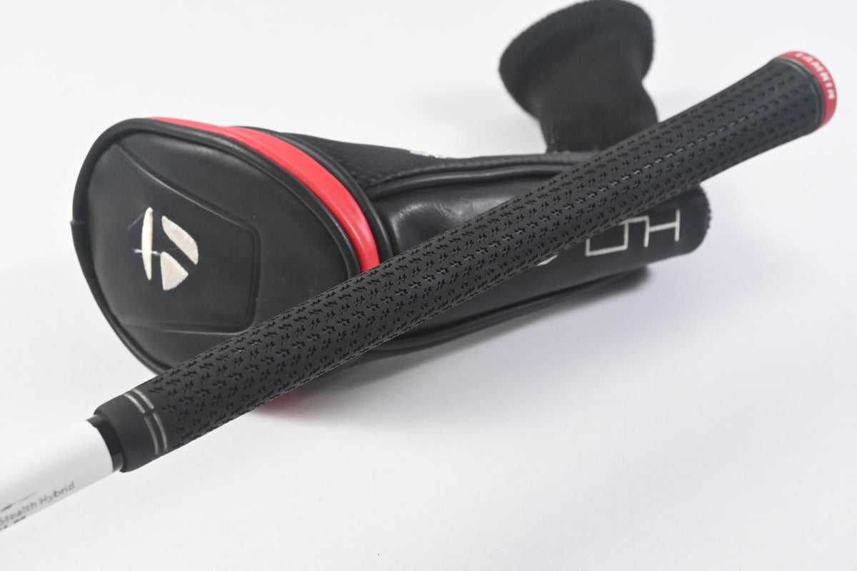 Taylormade Stealth #4 Hybrid / 22 Degree / Stiff Flex Fujikura Ventus 7 Shaft
