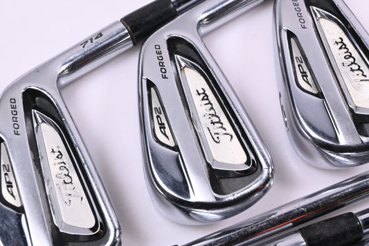 Titleist 714 AP2 Irons / 4-PW / Stiff Flex Dynamic Gold S300 Shafts