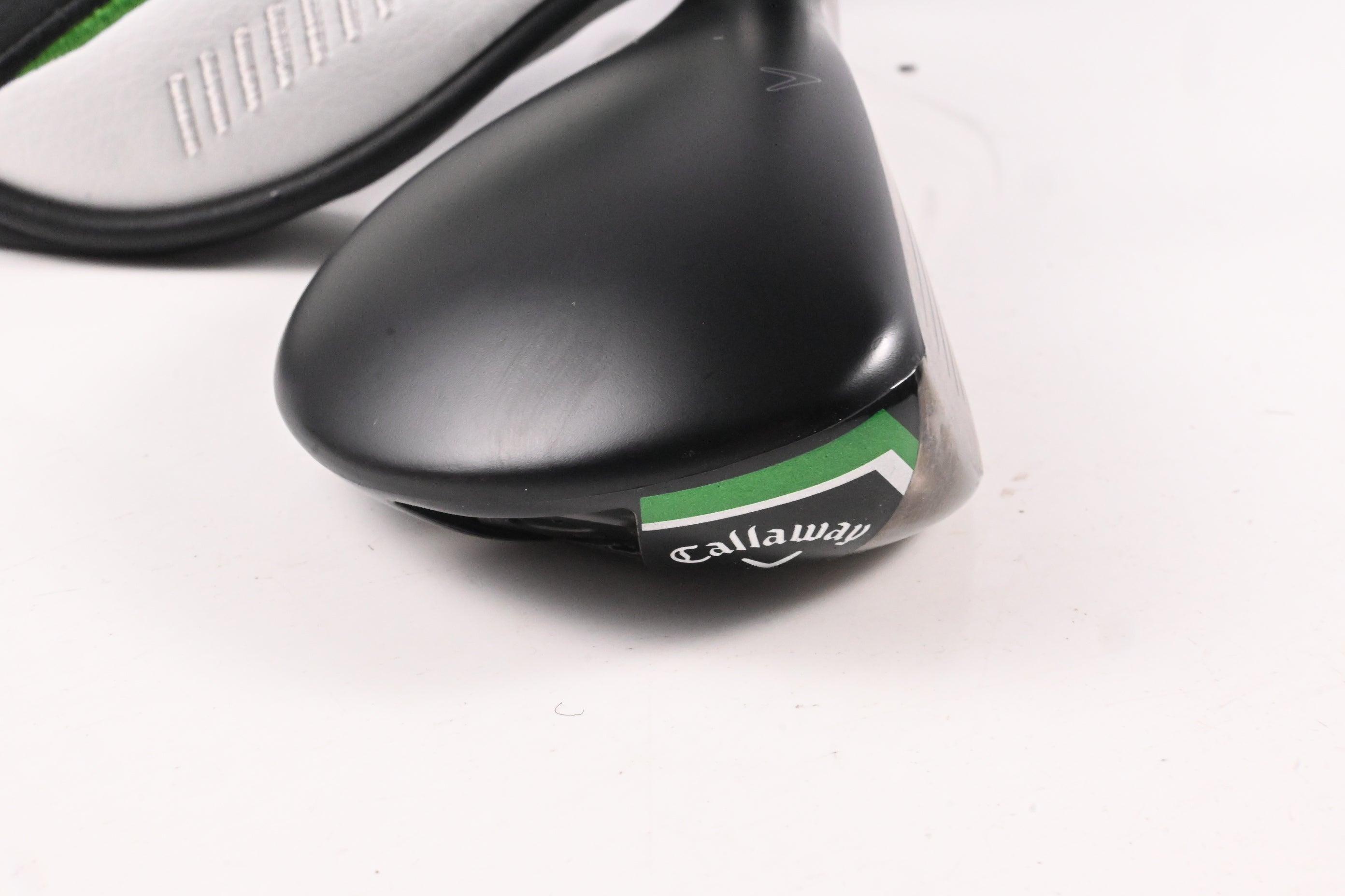 Callaway Elyte #4 Hybrid / 22 Degree / Senior Flex Vanquish 5 Shaft