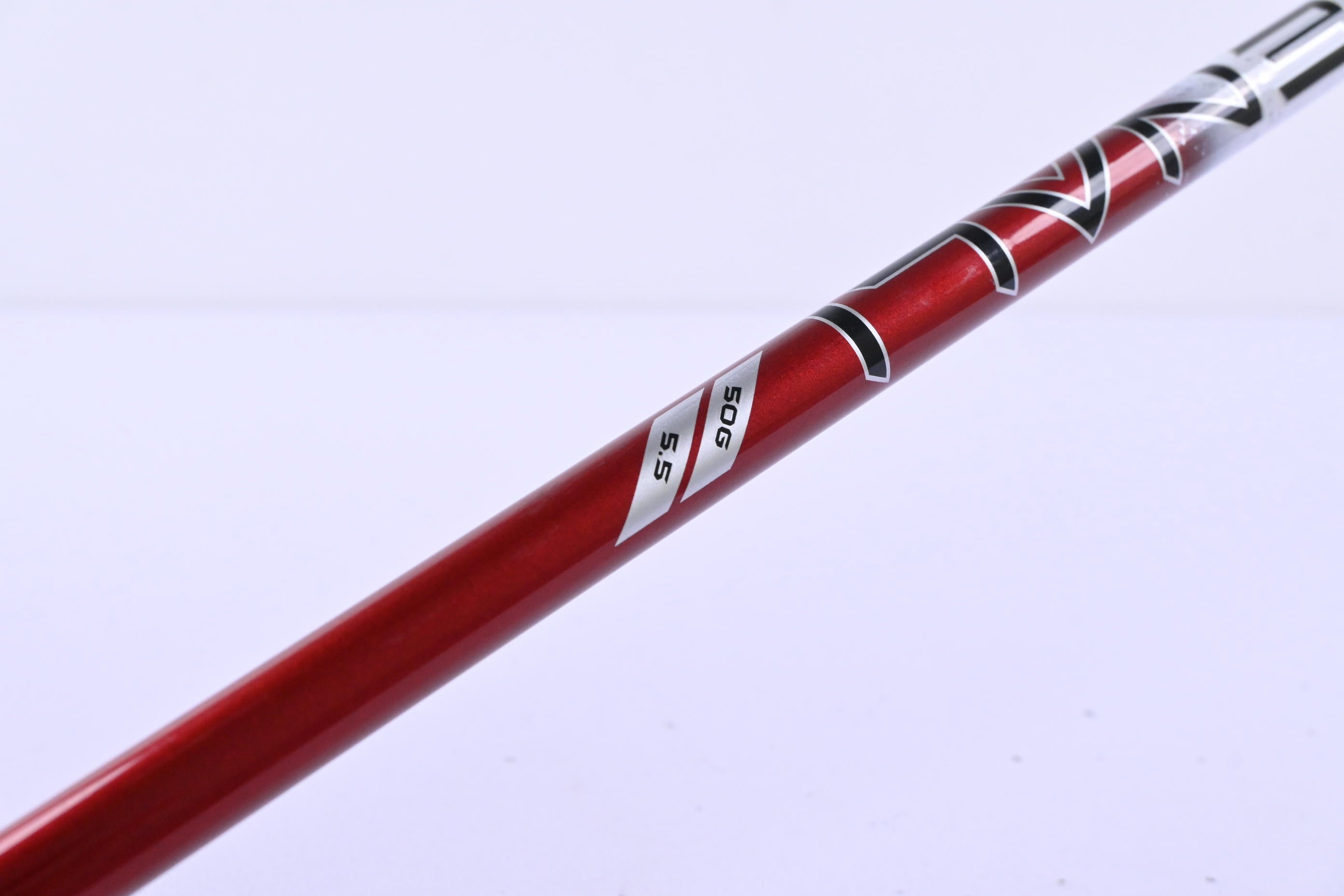Titleist GT2 Driver / 9 Degree / Regular Flex Project X Denali Red 50 Shaft