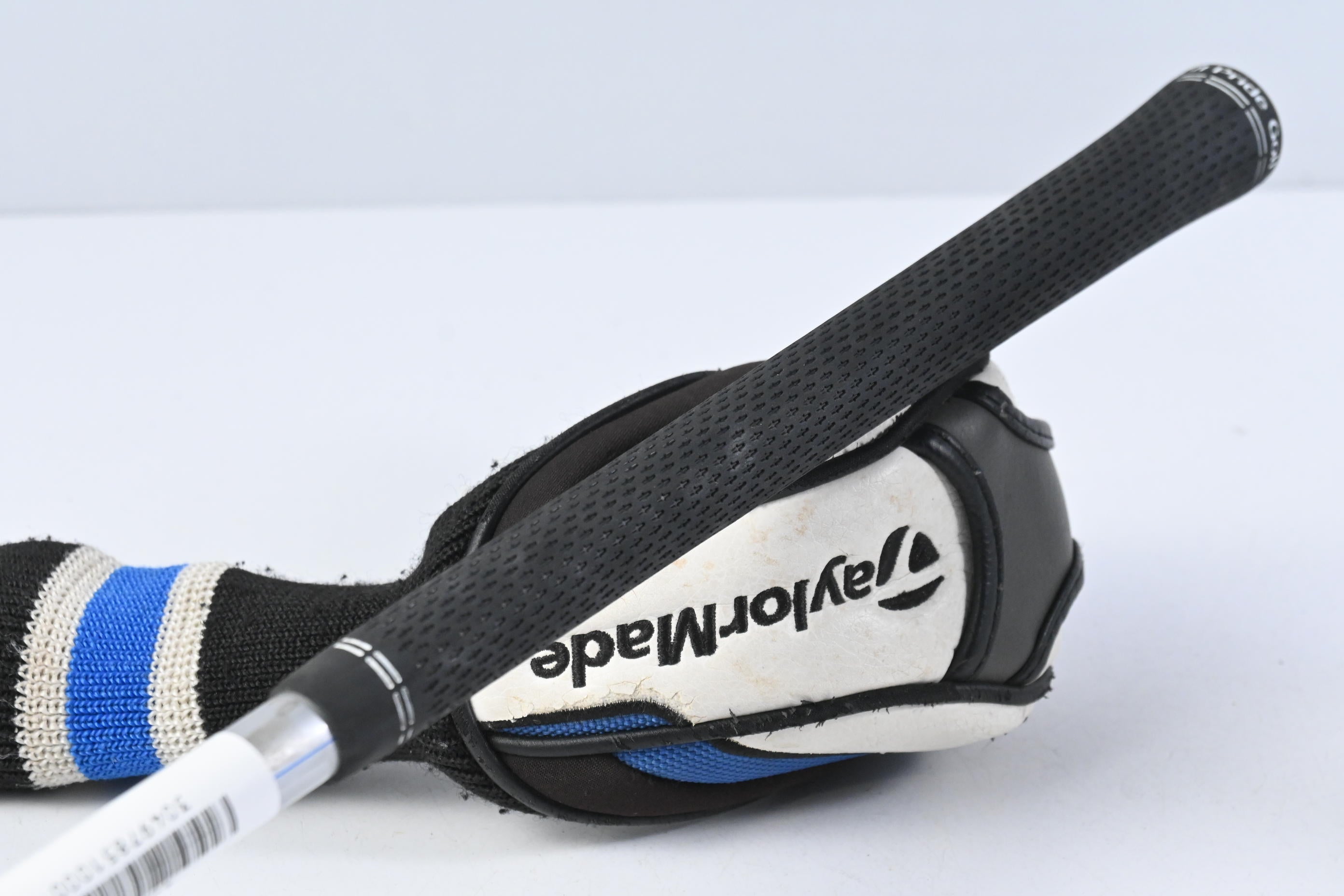 Taylormade SLDR #3 Hybrid / 19 Degree / Stiff Flex Fujikura Speeder 82 Shaft