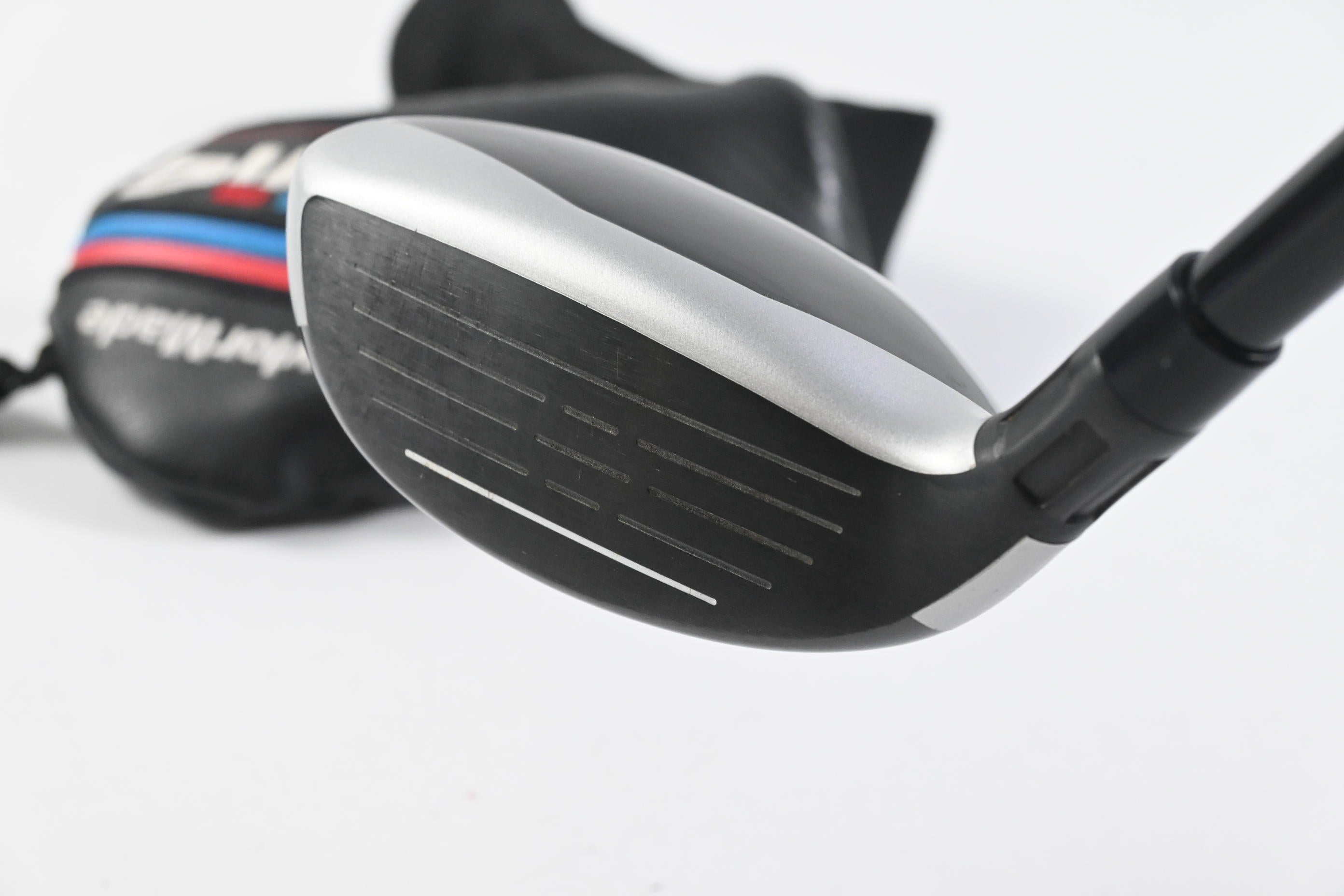 Taylormade M4 #3 Hybrid / 19 Degree / Stiff Flex Fujikura Atmos Red 7 Shaft