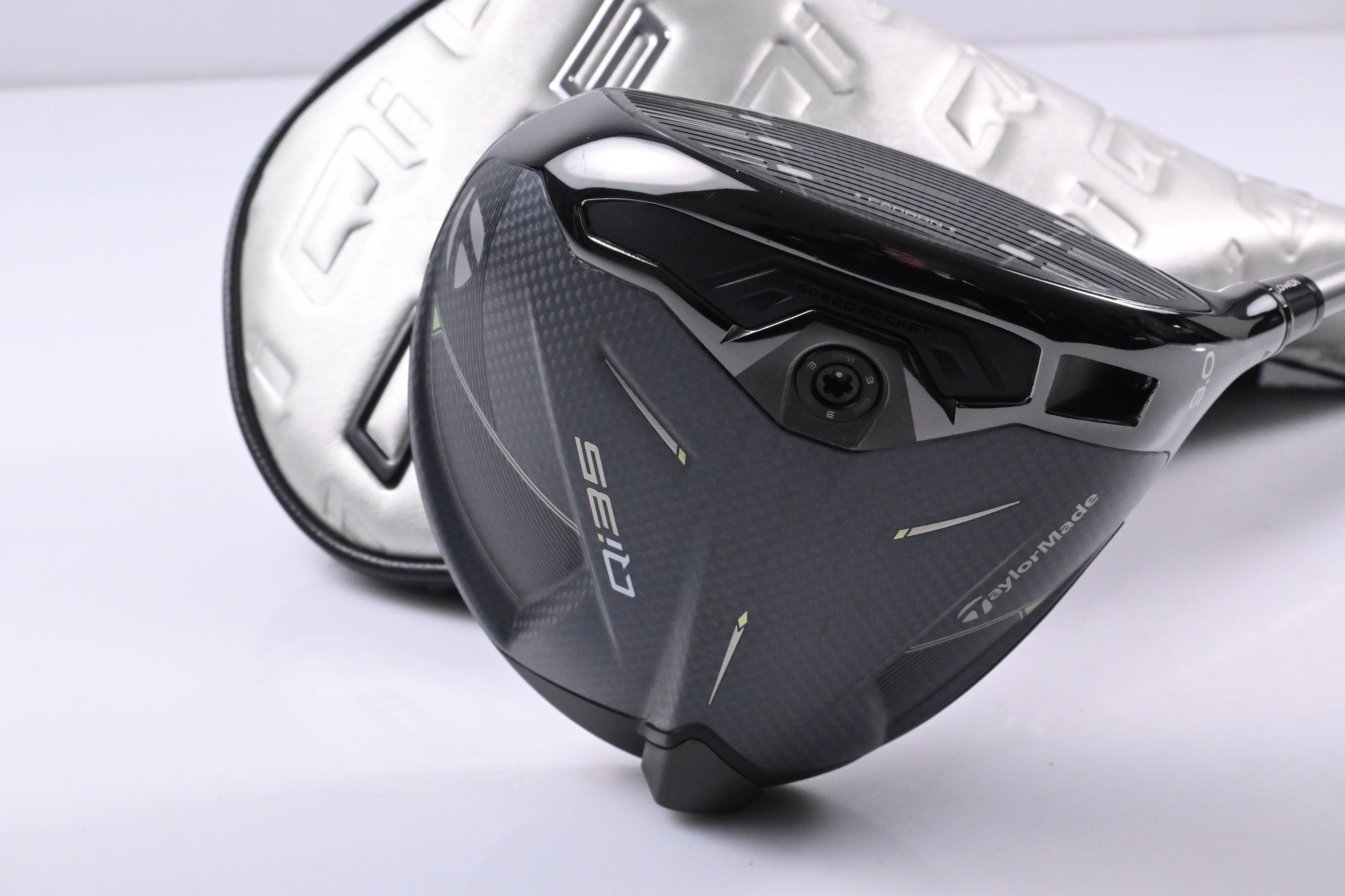 Taylormade Qi35 Driver / 9 Degree / Regular Flex Fujikura SpeederNX TCS 50 Shaft