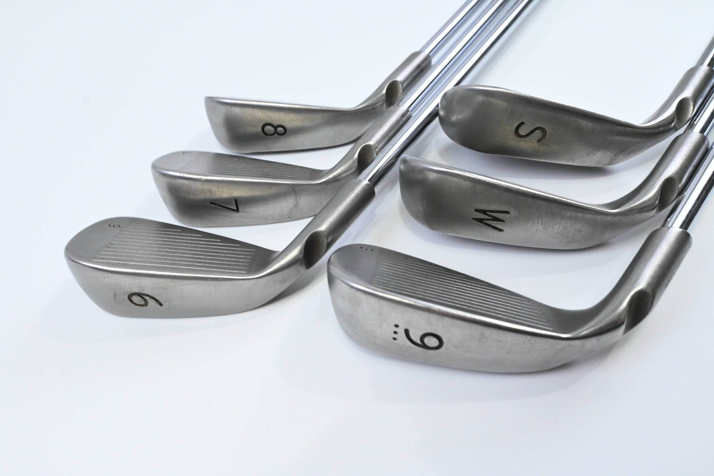 Ping G15 Irons / 6-PW+SW / Red Dot / Regular Flex Ping AWT Shafts