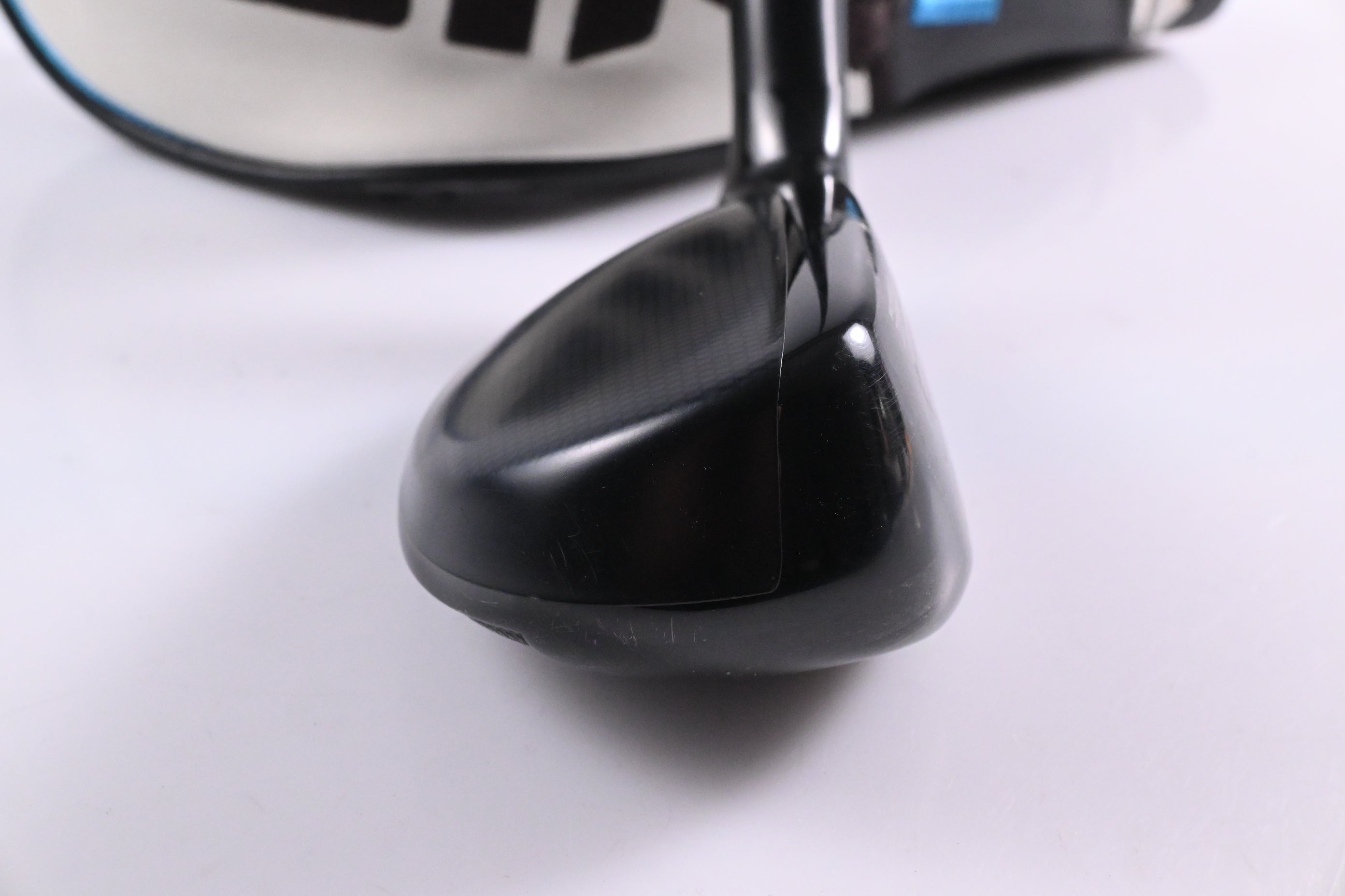 Taylormade SIM2 #3 Hybrid / 19.5 Degree / Stiff Flex Tensei AV RAW Blue 80 Shaft