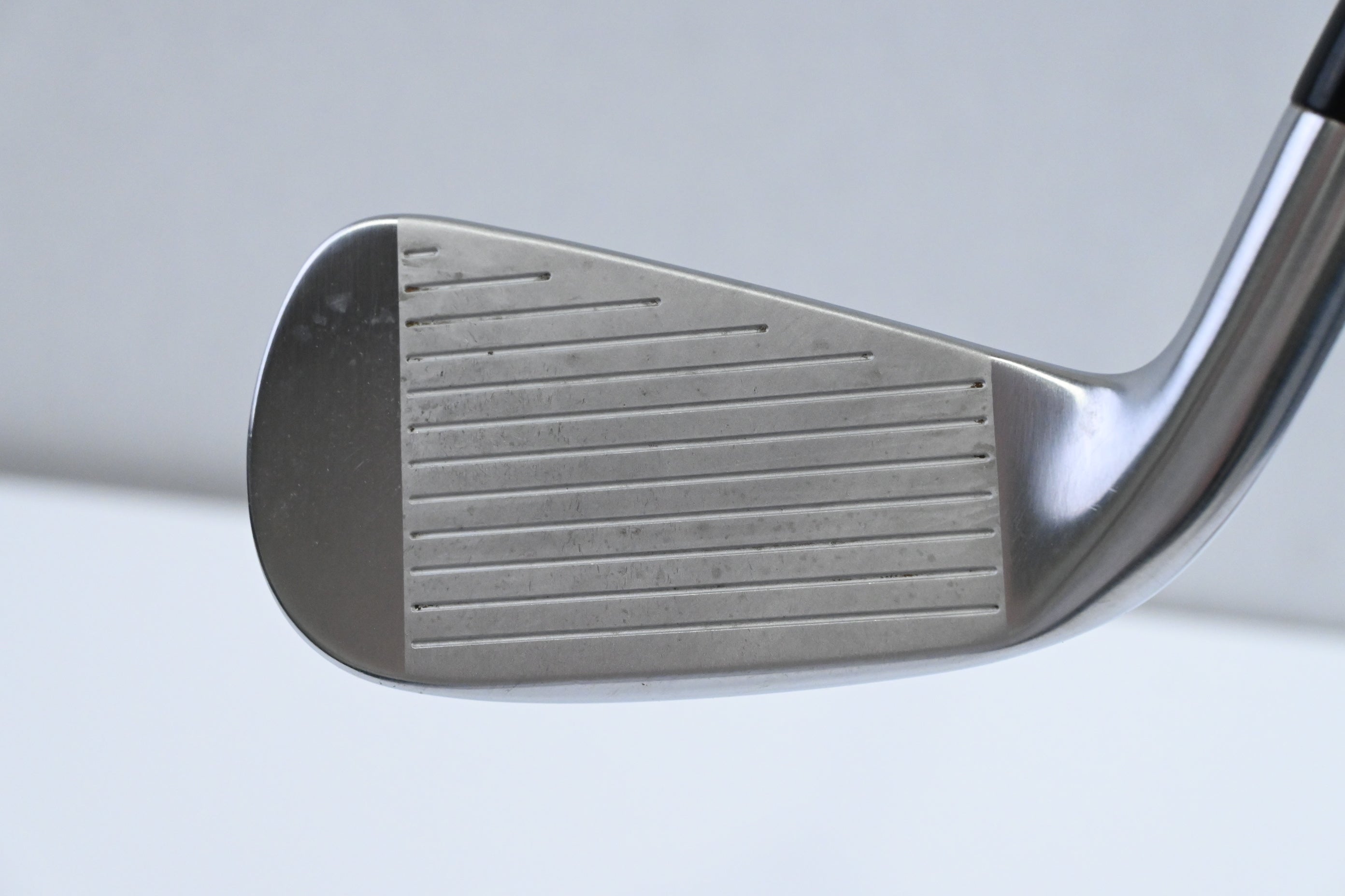Titleist U505 #3 Iron / 20 Degree / Stiff Flex HZRDUS Smoke Black RDX 80 Shaft