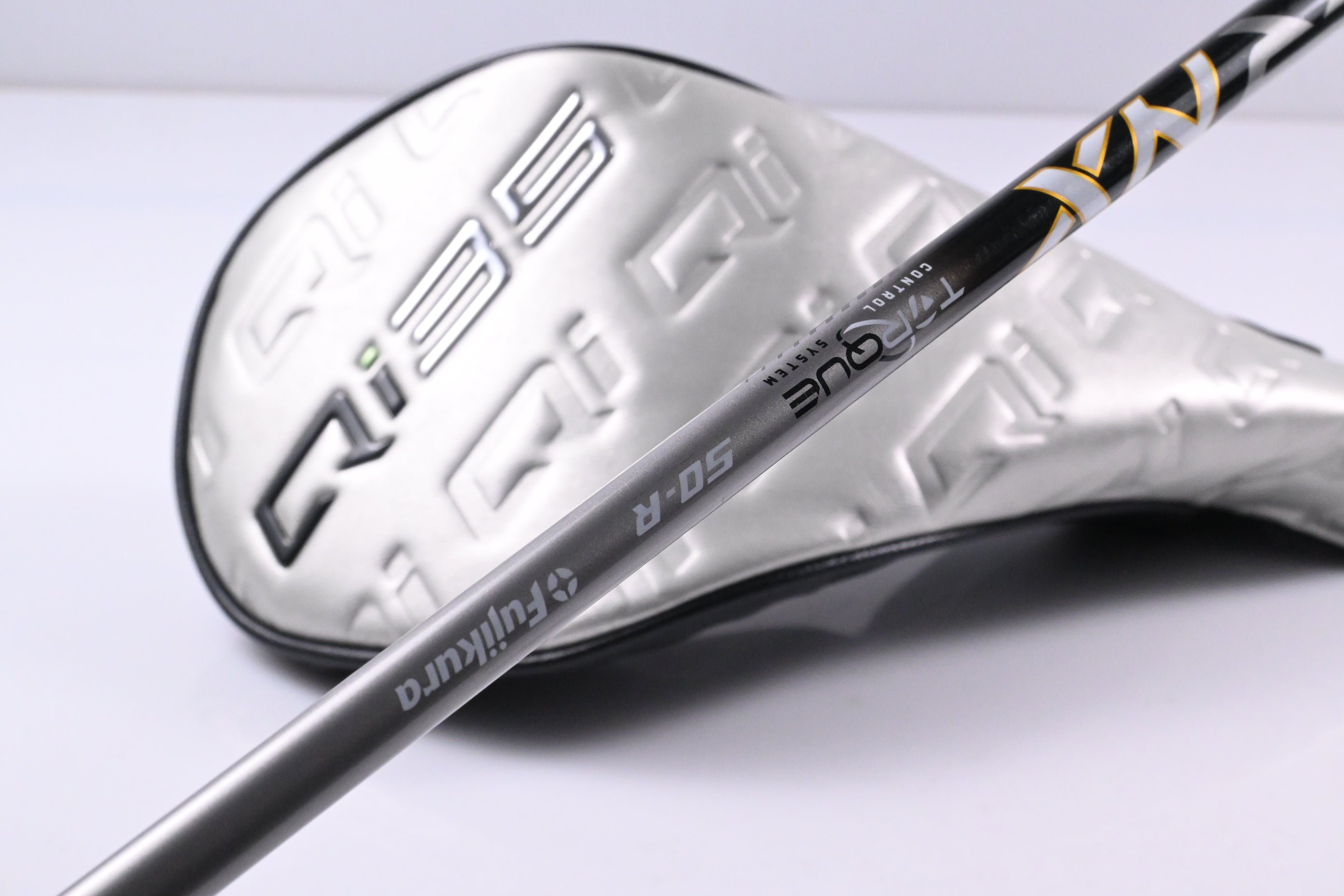 Taylormade Qi35 Driver / 9 Degree / Regular Flex Fujikura SpeederNX TCS 50 Shaft