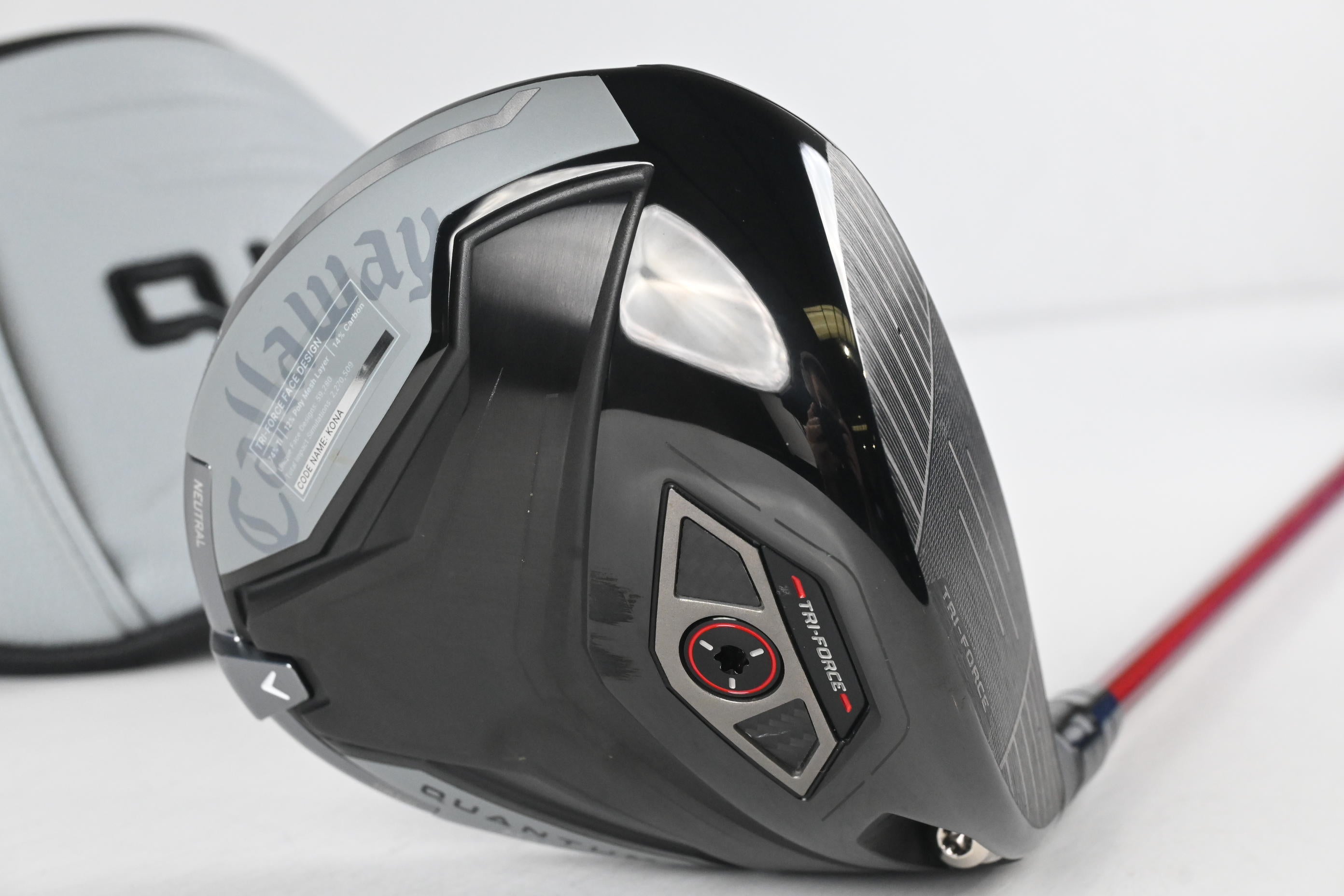 Callaway Quantum Max Driver / 9 Degree / X-Flex Accra GX Red 370 Shaft