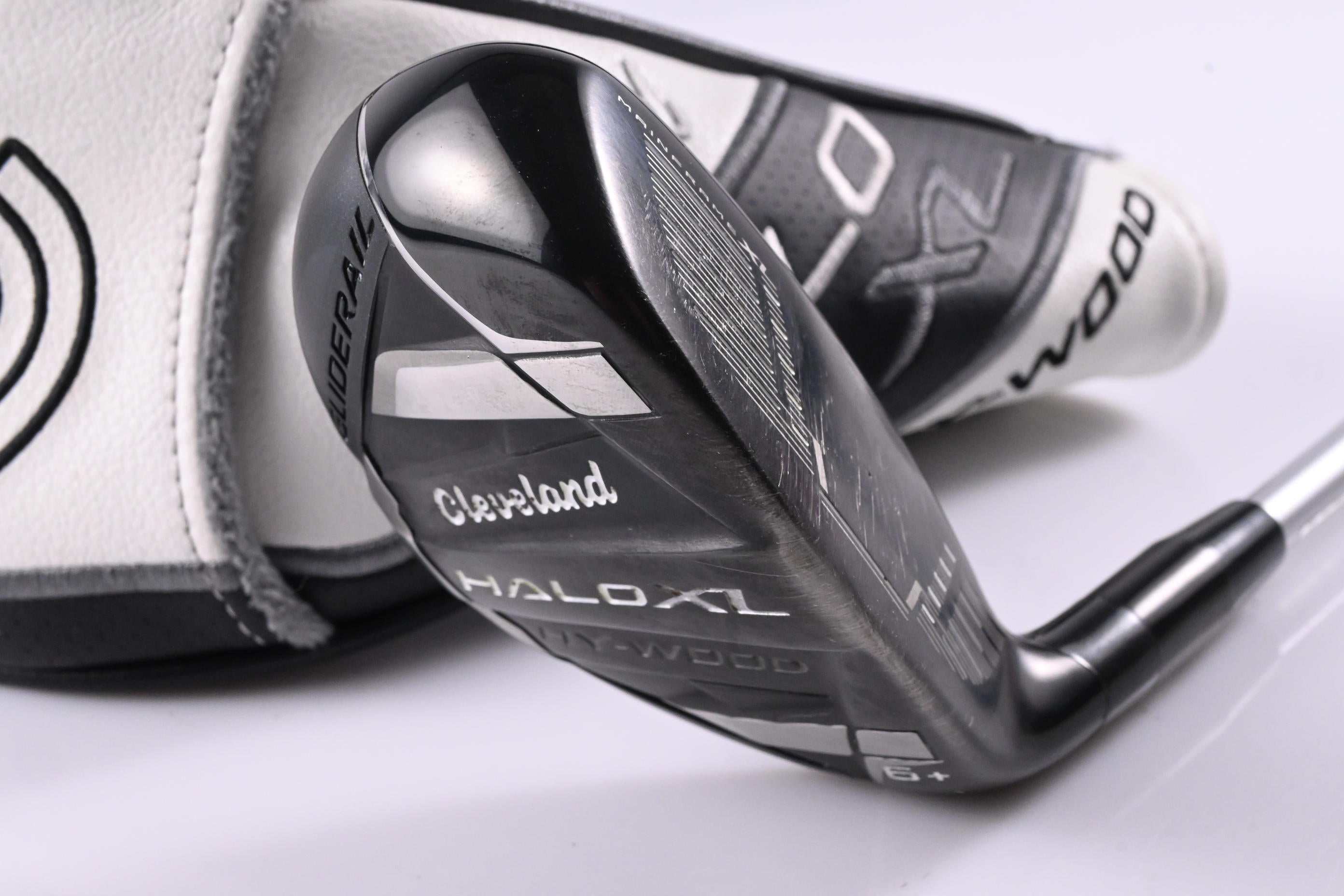 Cleveland Halo XL Hy-Wood #6 Hybrid / 26 Degree / Regular Flex Ascent 40 Shaft