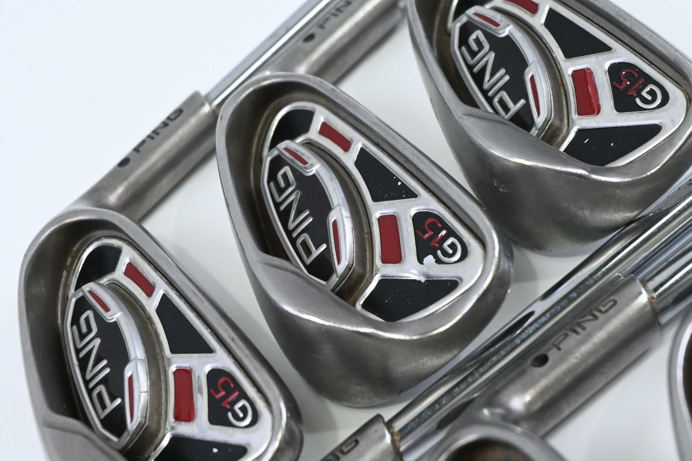 Ping G15 Irons / 5-PW / Black Dot / Regular Flex Ping AWT Shafts