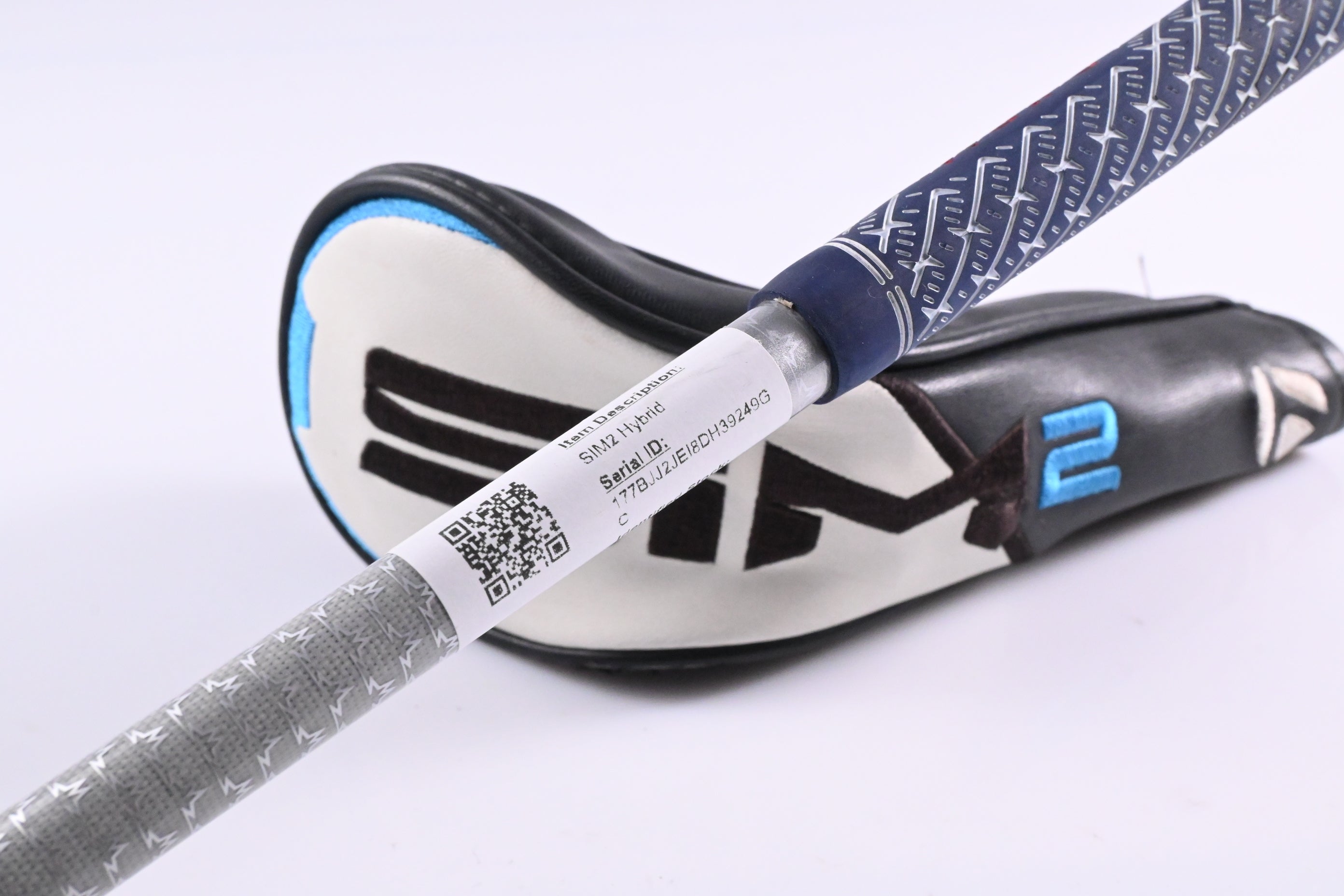 Taylormade SIM2 #3 Hybrid / 19.5 Degree / Stiff Flex Tensei AV RAW Blue 80 Shaft