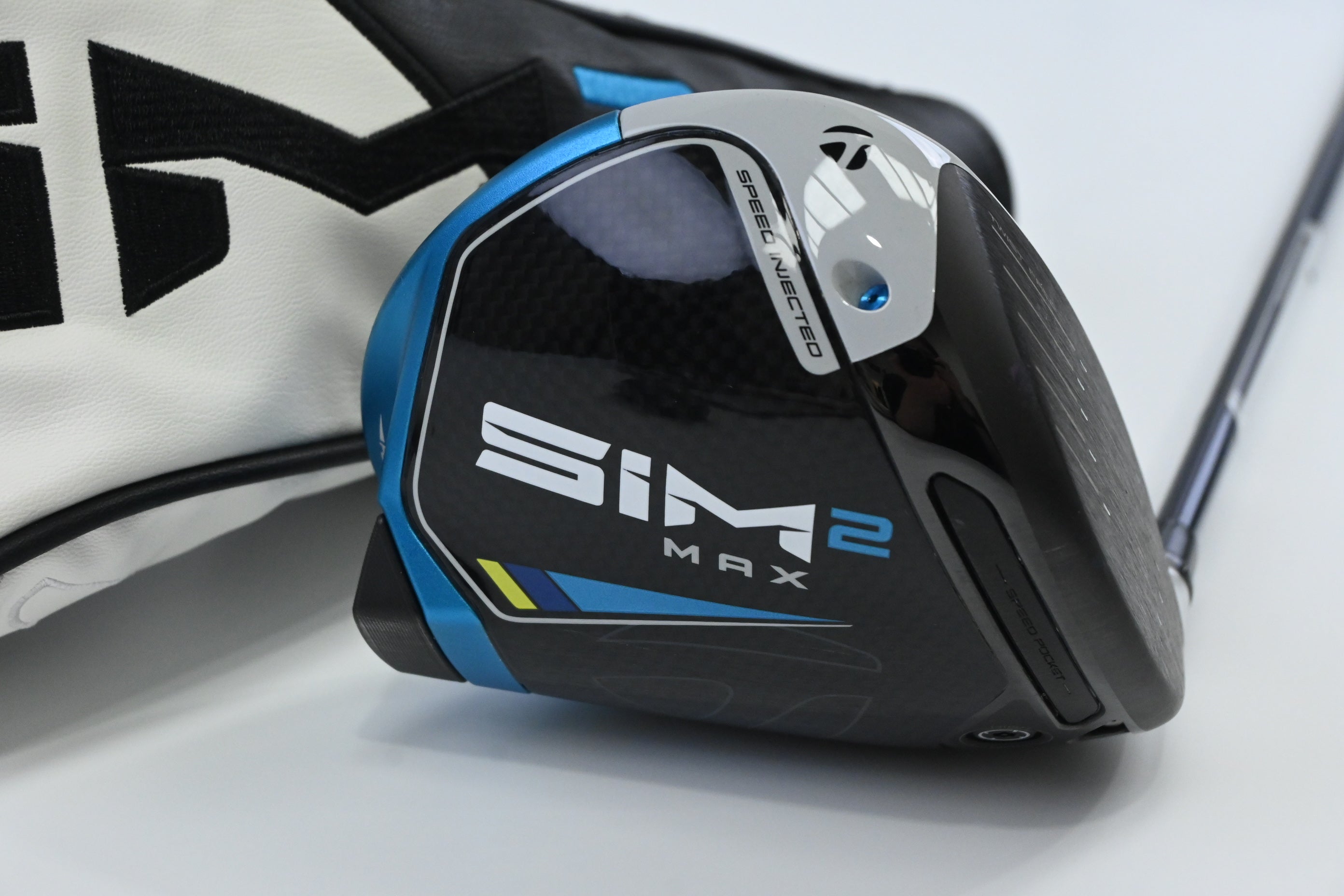 Taylormade SIM2 Max Driver / 9 Degree / Stiff Flex Fujikura Ventus Blue 5 Shaft