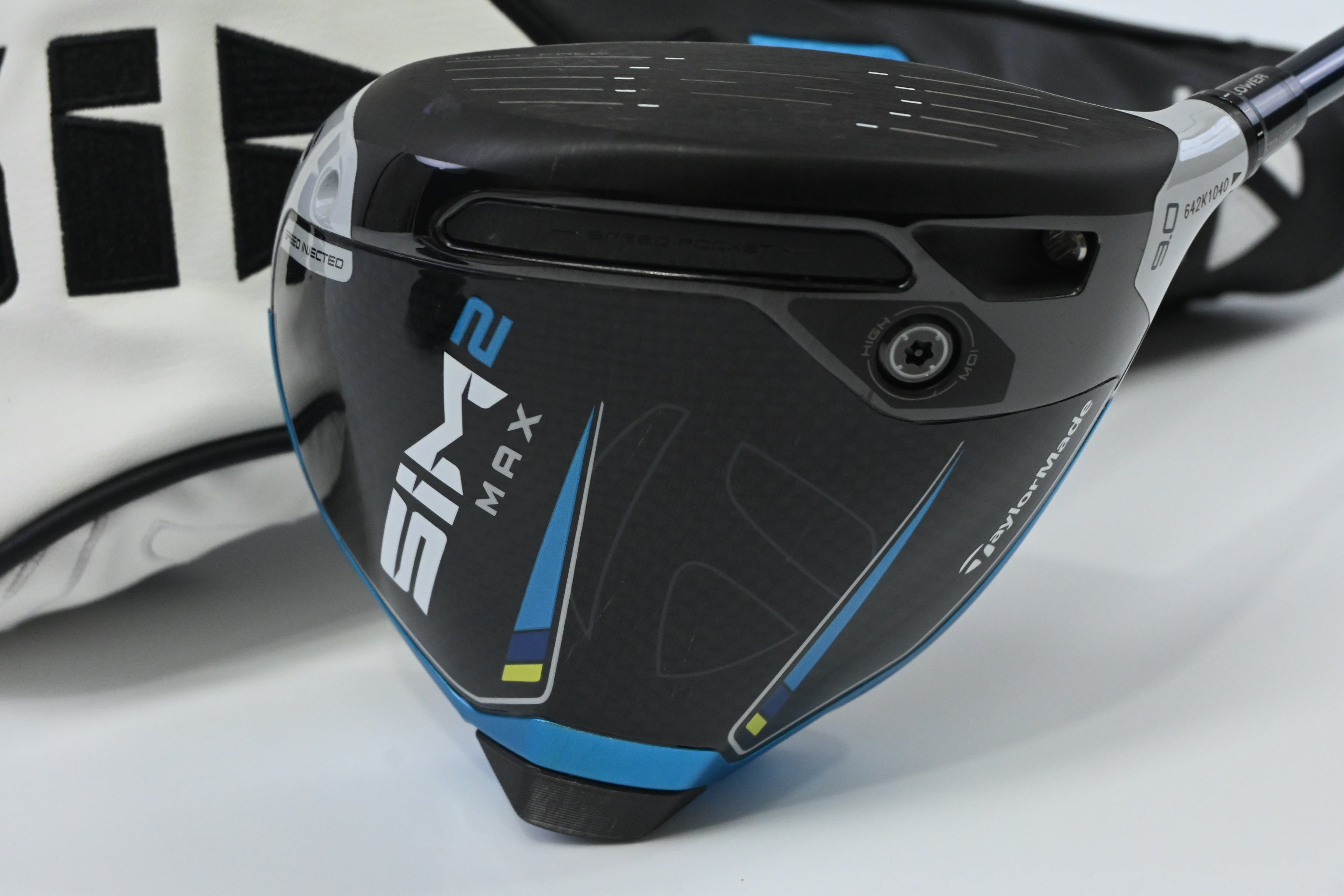 Taylormade SIM2 Max Driver / 9 Degree / Stiff Flex Fujikura Ventus Blue 5 Shaft