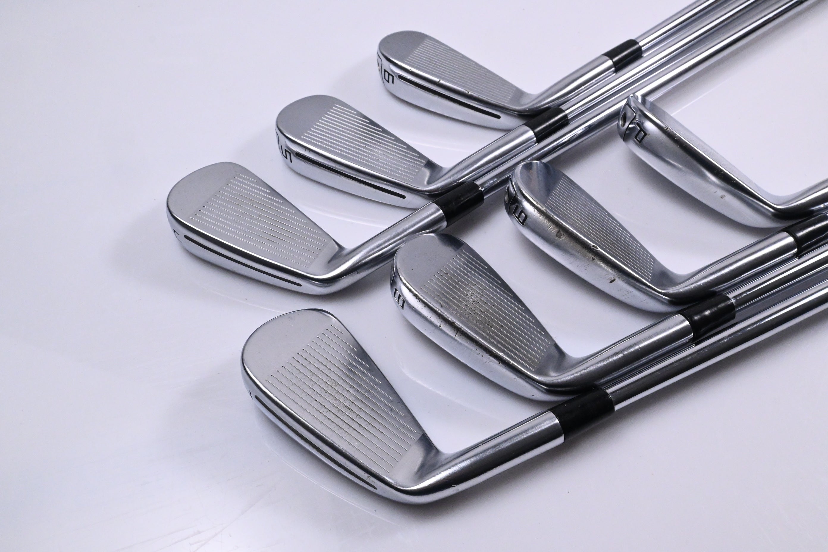 Taylormade P790 2019 Irons / 4-PW / Stiff Flex Dynamic Gold 105 S300 VSS Pro