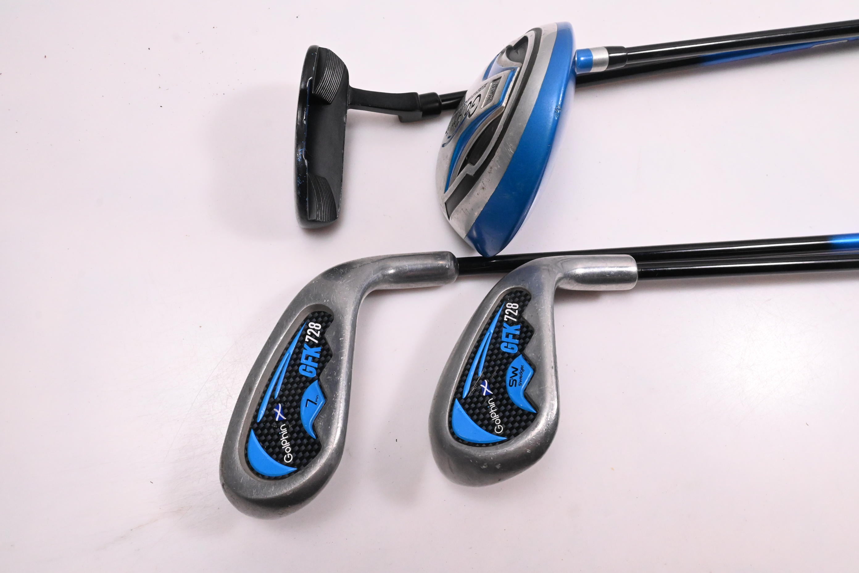 Junior Golphin GFK 728 Package Set / Woods, Irons, Putter, Bag