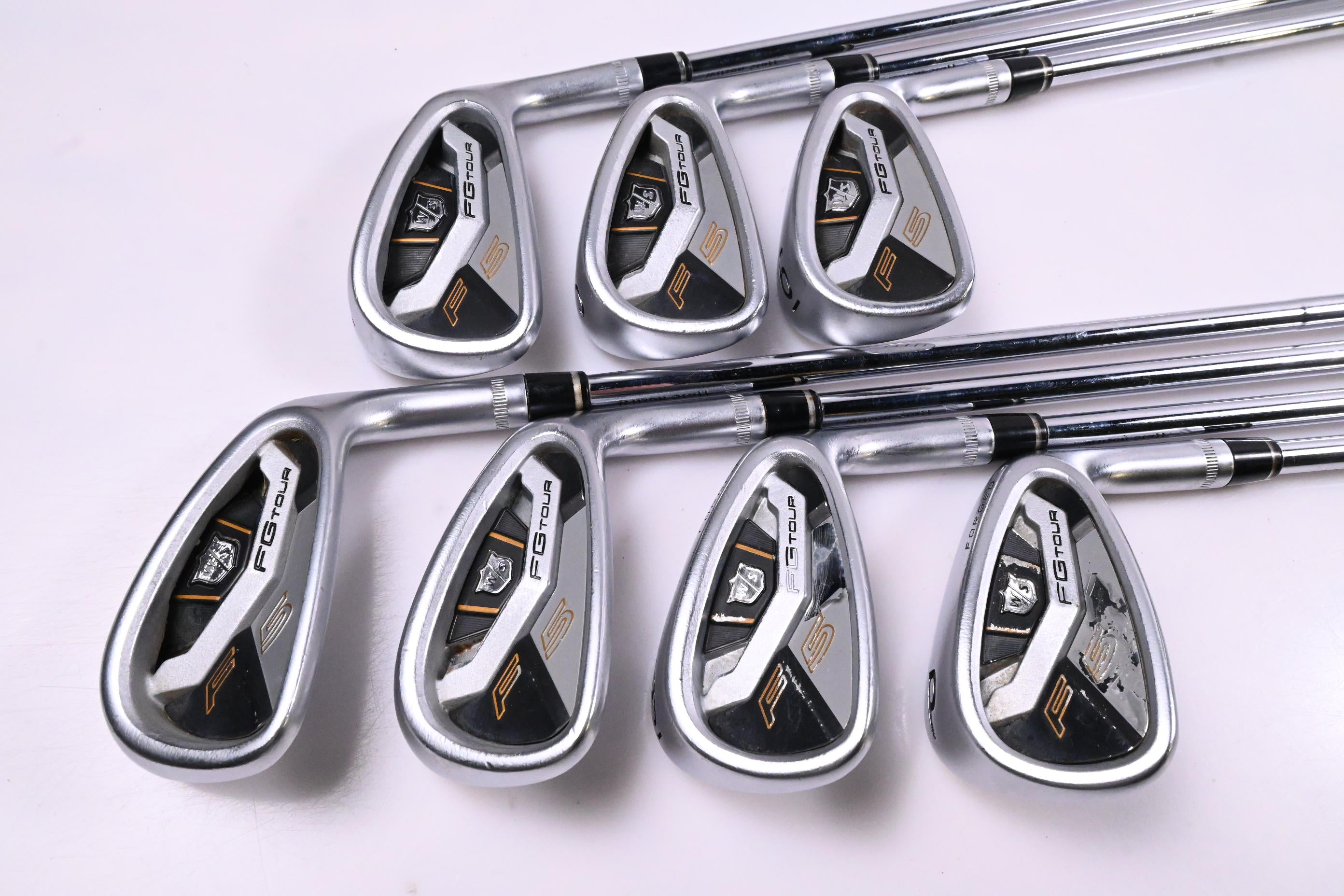 Wilson FG Tour F5 Irons / 4-PW / Regular Flex KBS Tour 90 Shafts