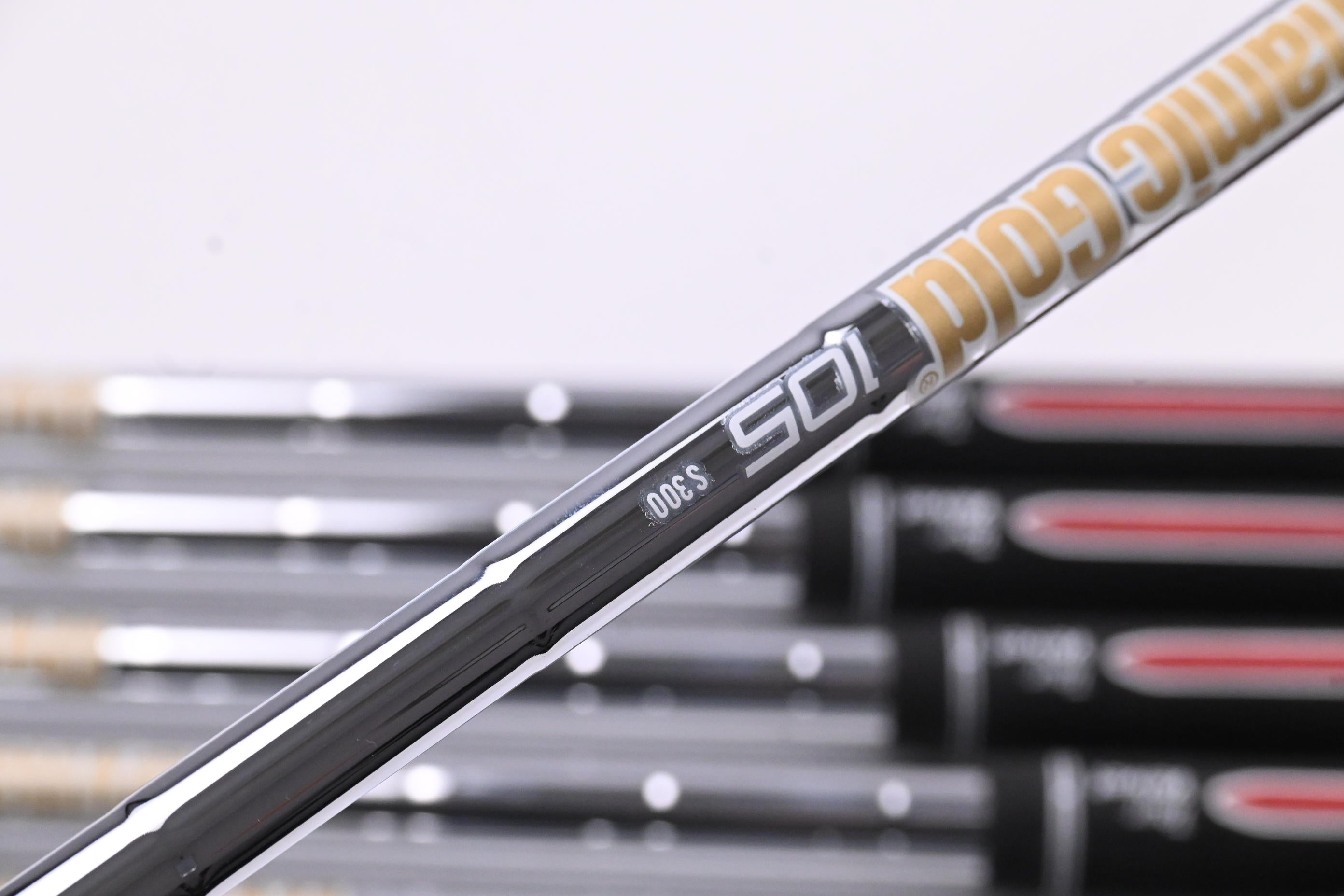 Srixon ZXiR HL Irons / 5-PW / Stiff Flex Dynamic Gold 105 S300 Shafts