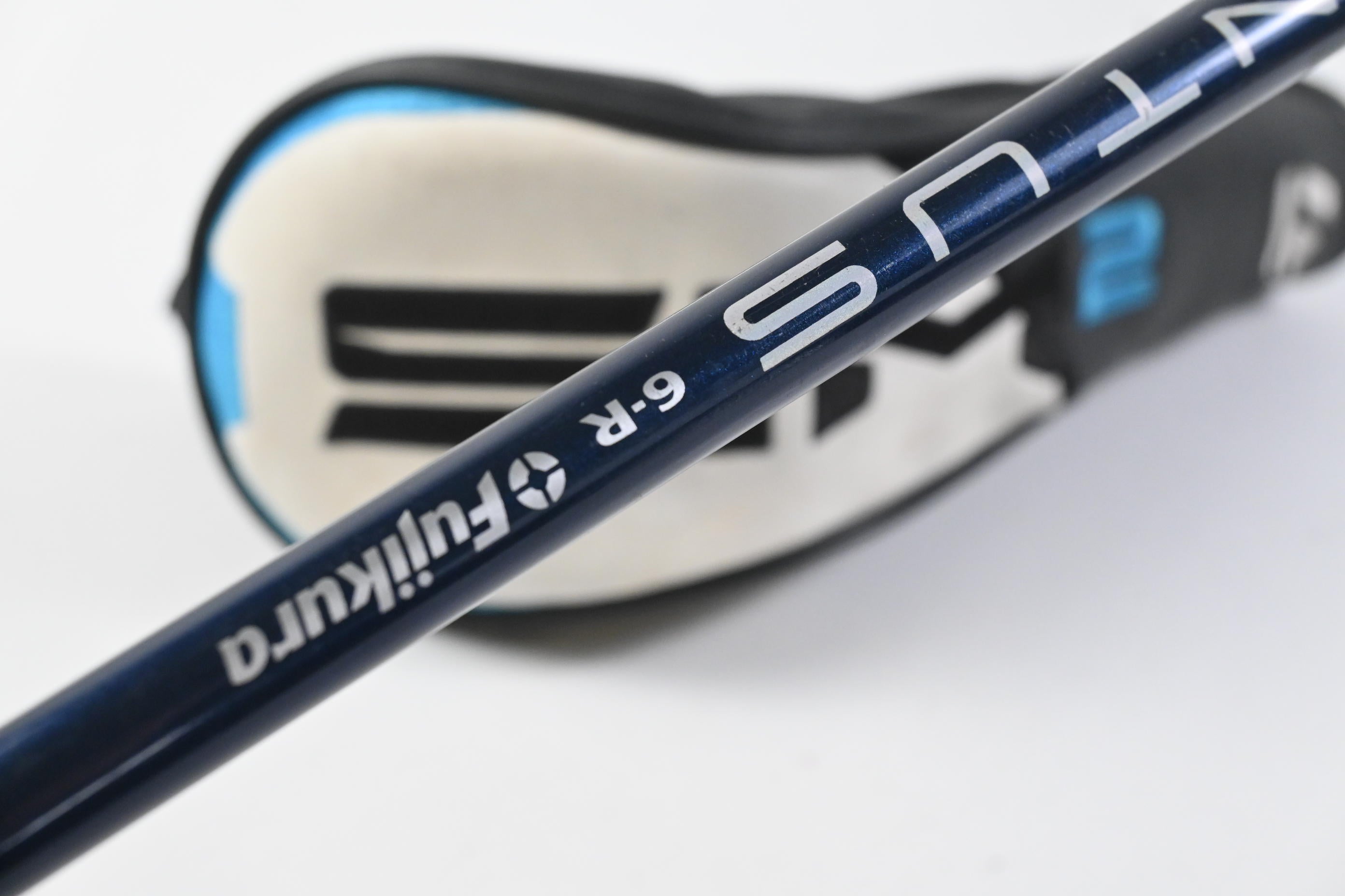 Taylormade SIM2 Max #4 Hybrid / 22 Degree / Regular Flex Fujikura Ventus Blue 6