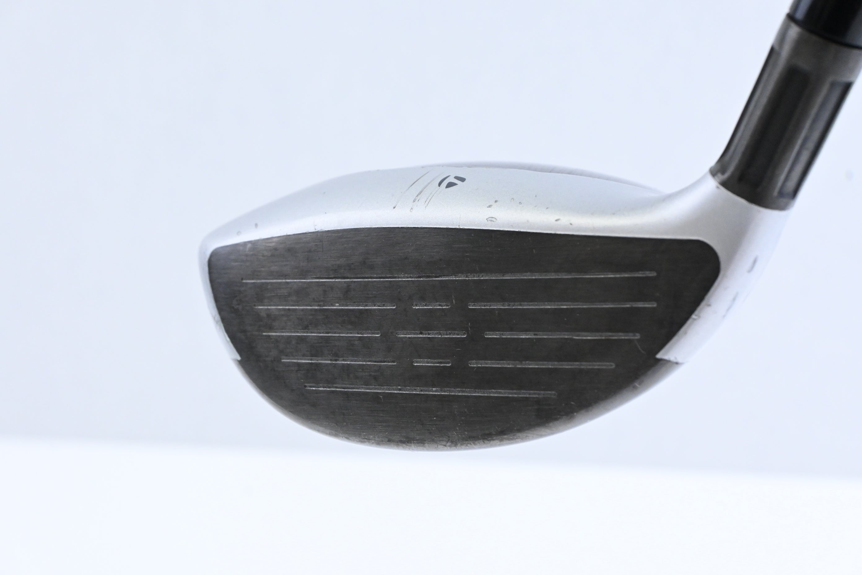Taylormade M4 #3 Wood / 15 Degree / Regular Flex Fujikura Atmos Red 5
