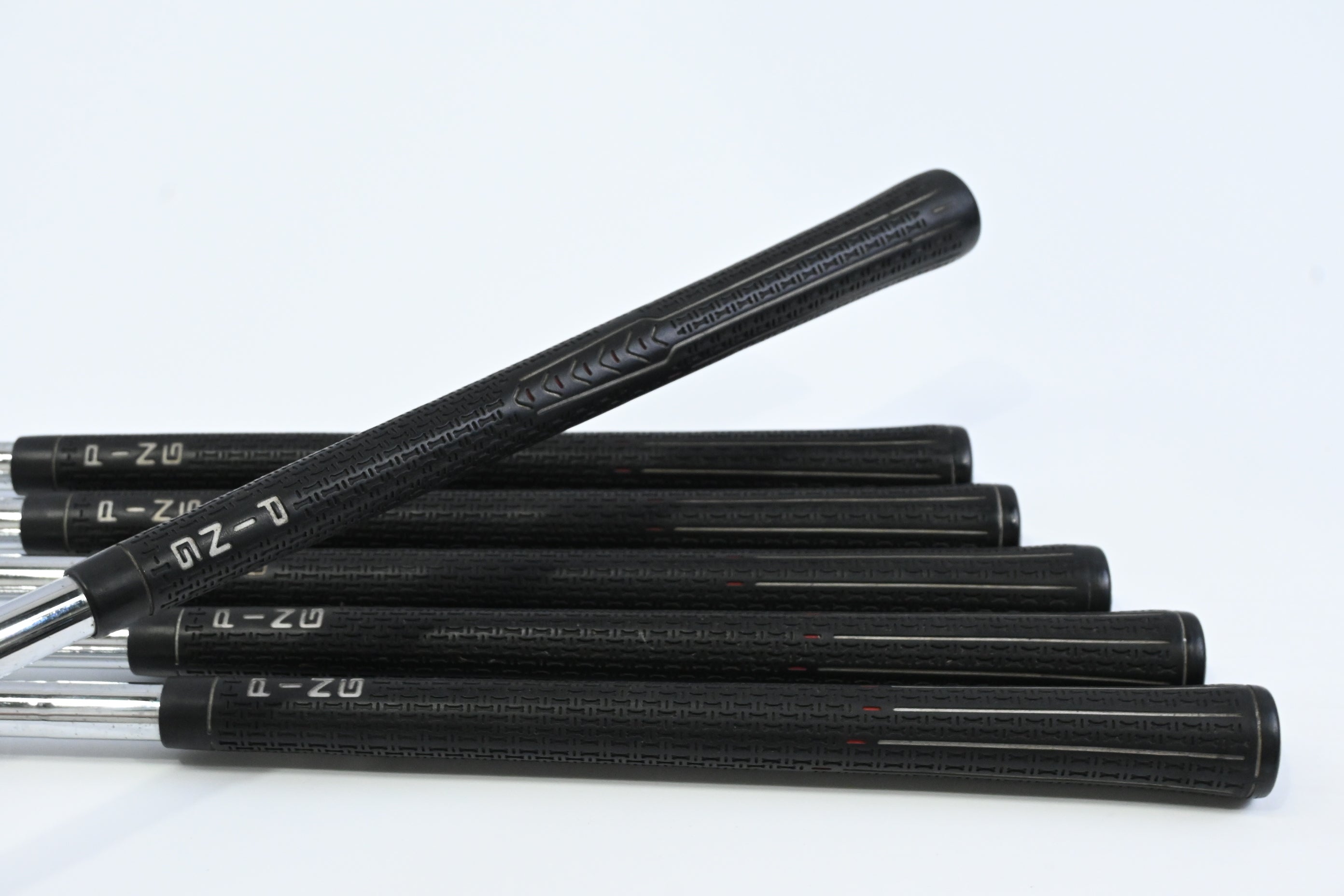 Ping G15 Irons / 5-PW / Black Dot / Regular Flex Ping AWT Shafts