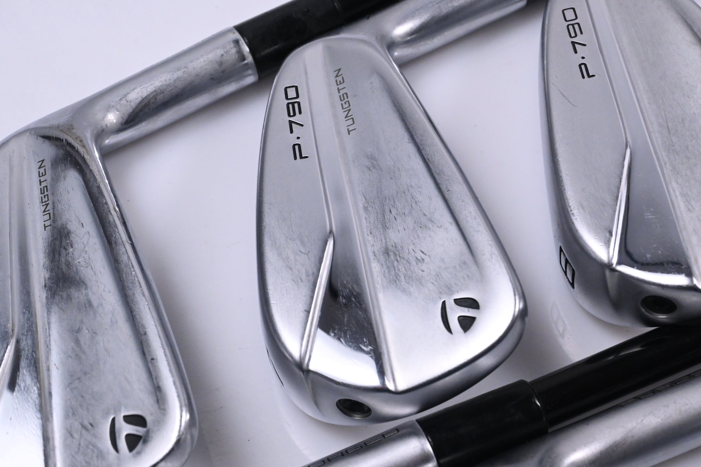 Taylormade P790 2021 Irons / 6-PW+AW / Regular Flex MMT 65 Shafts