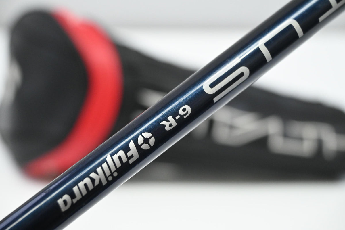 Taylormade Stealth Plus Driver / 10.5 Degree / Regular Flex Fujikura Ventus Blue