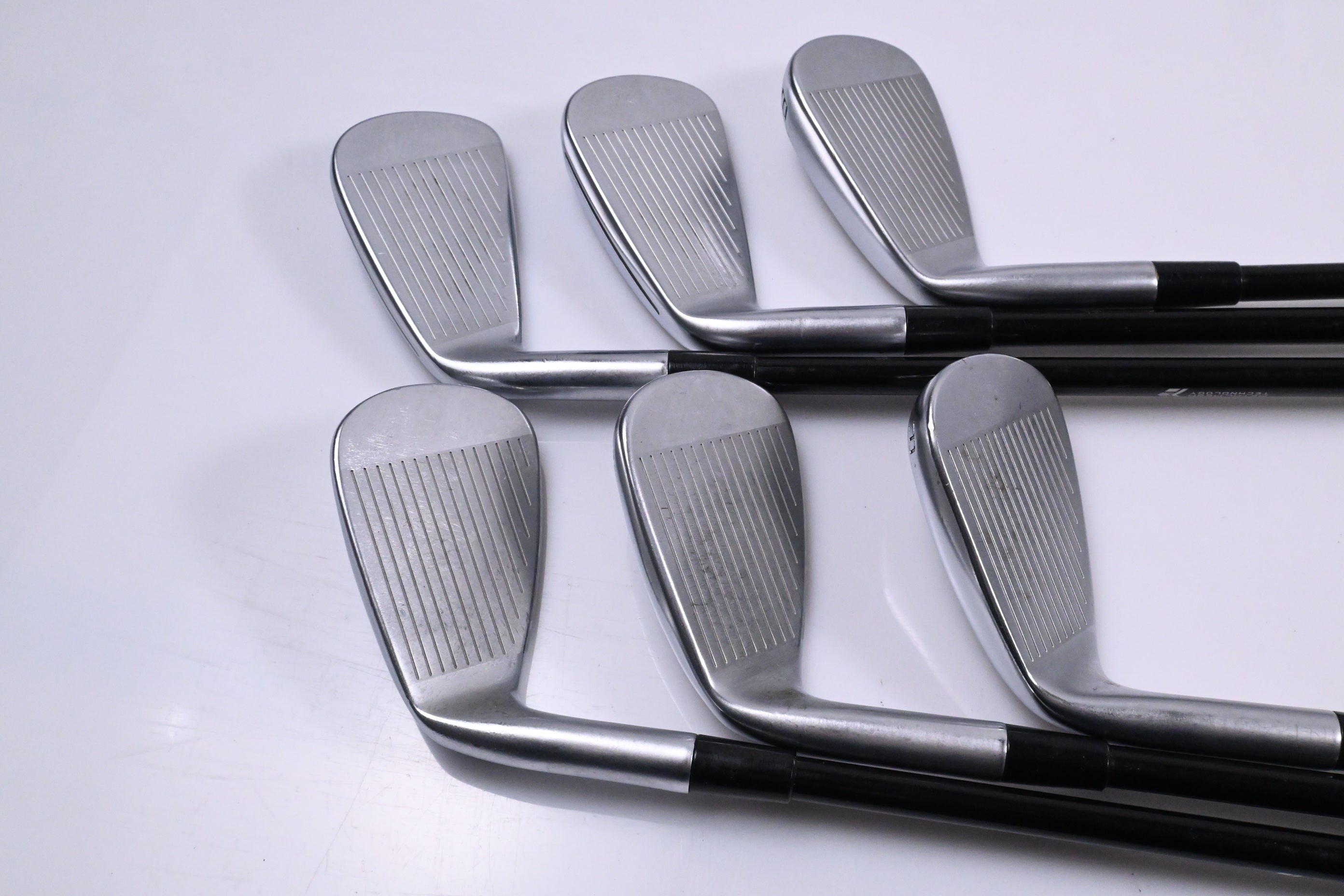 Taylormade P790 2021 Irons / 6-PW+AW / Regular Flex MMT 65 Shafts