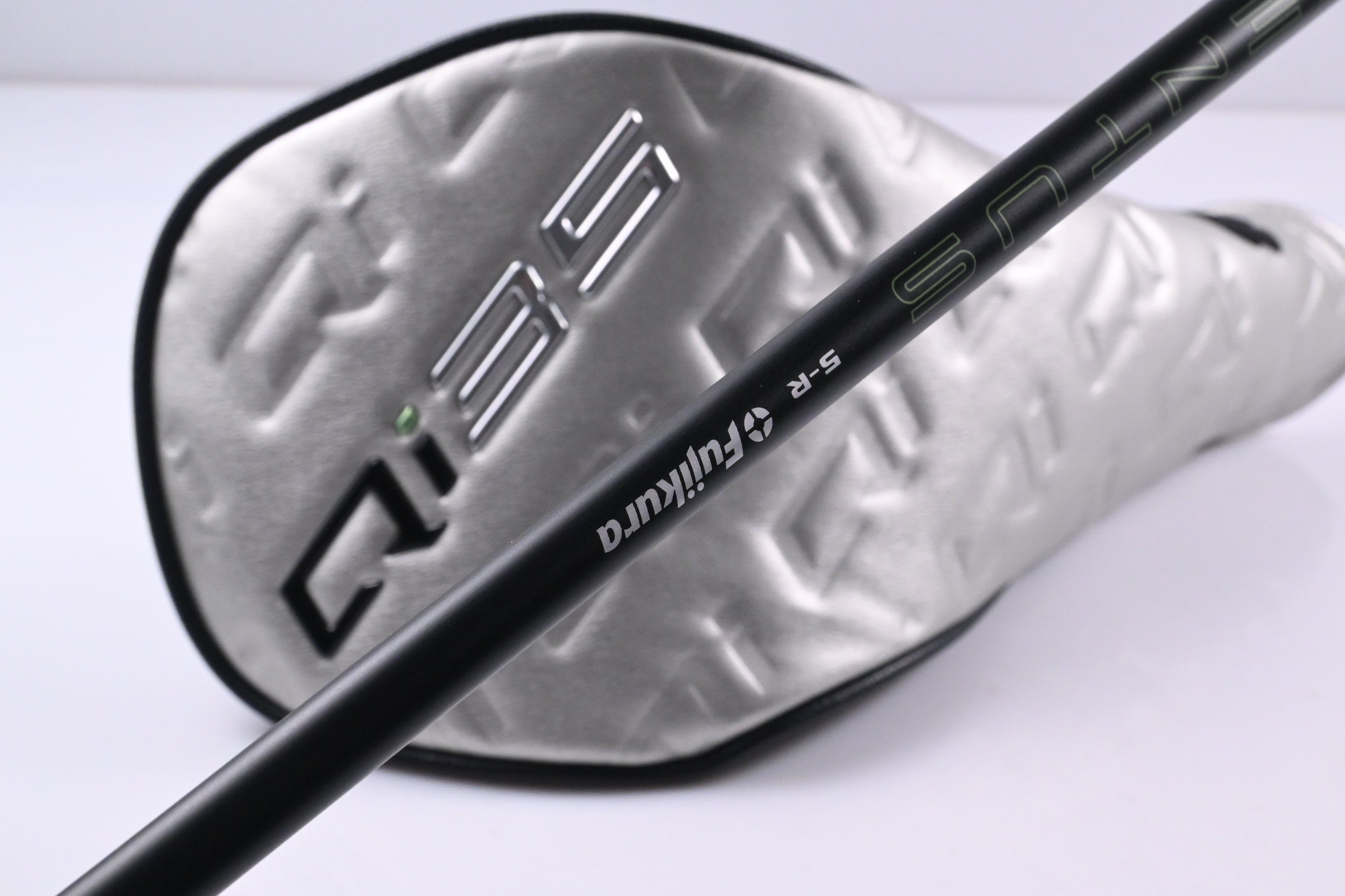 Taylormade Qi35 Driver / 12 Degree / Regular Flex Fujikura Ventus Blue '25 5
