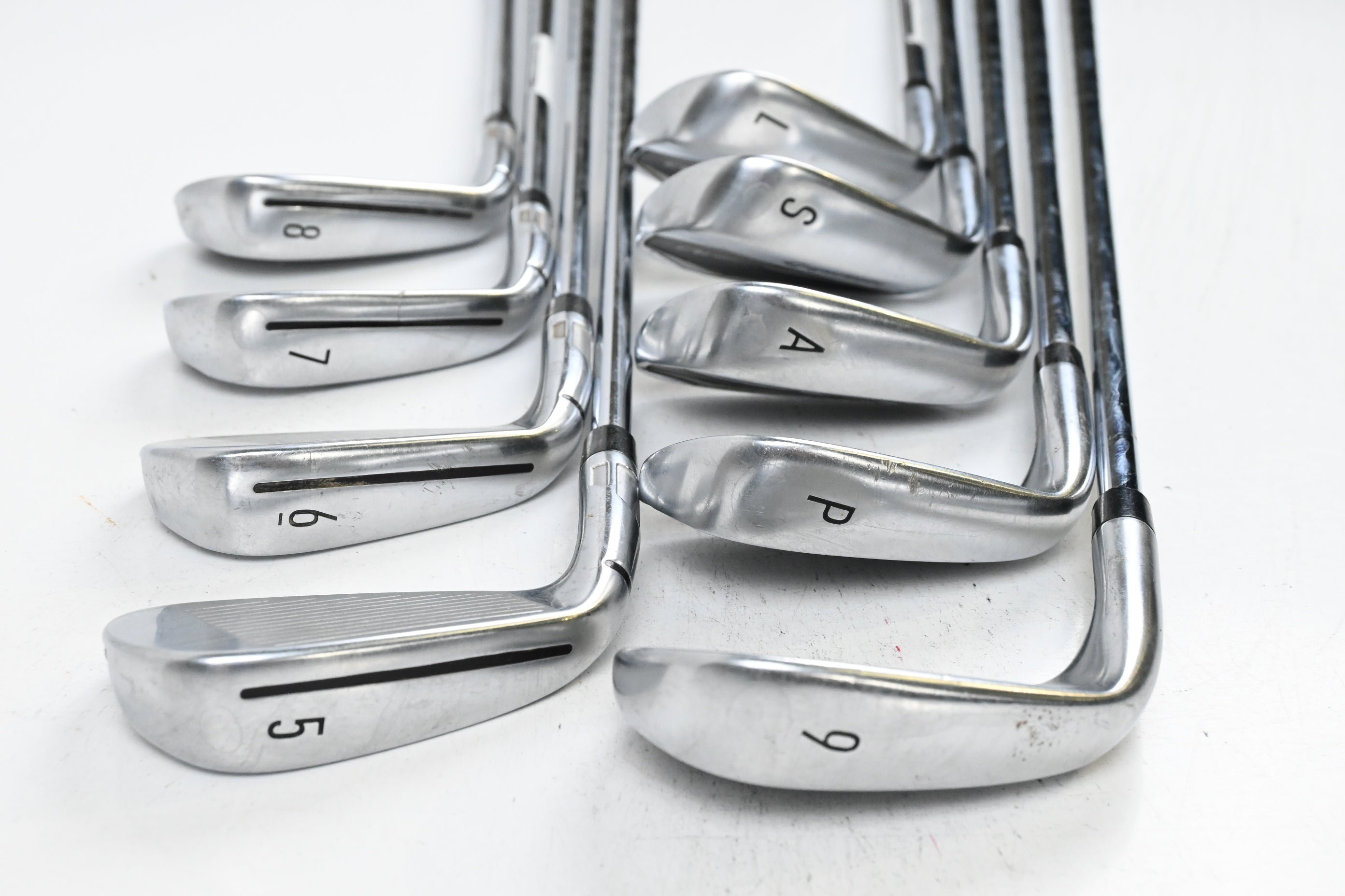 Taylormade Qi Irons / 5-PW+GW+SW+LW / Stiff Flex KBS MAX MT 85 Shafts