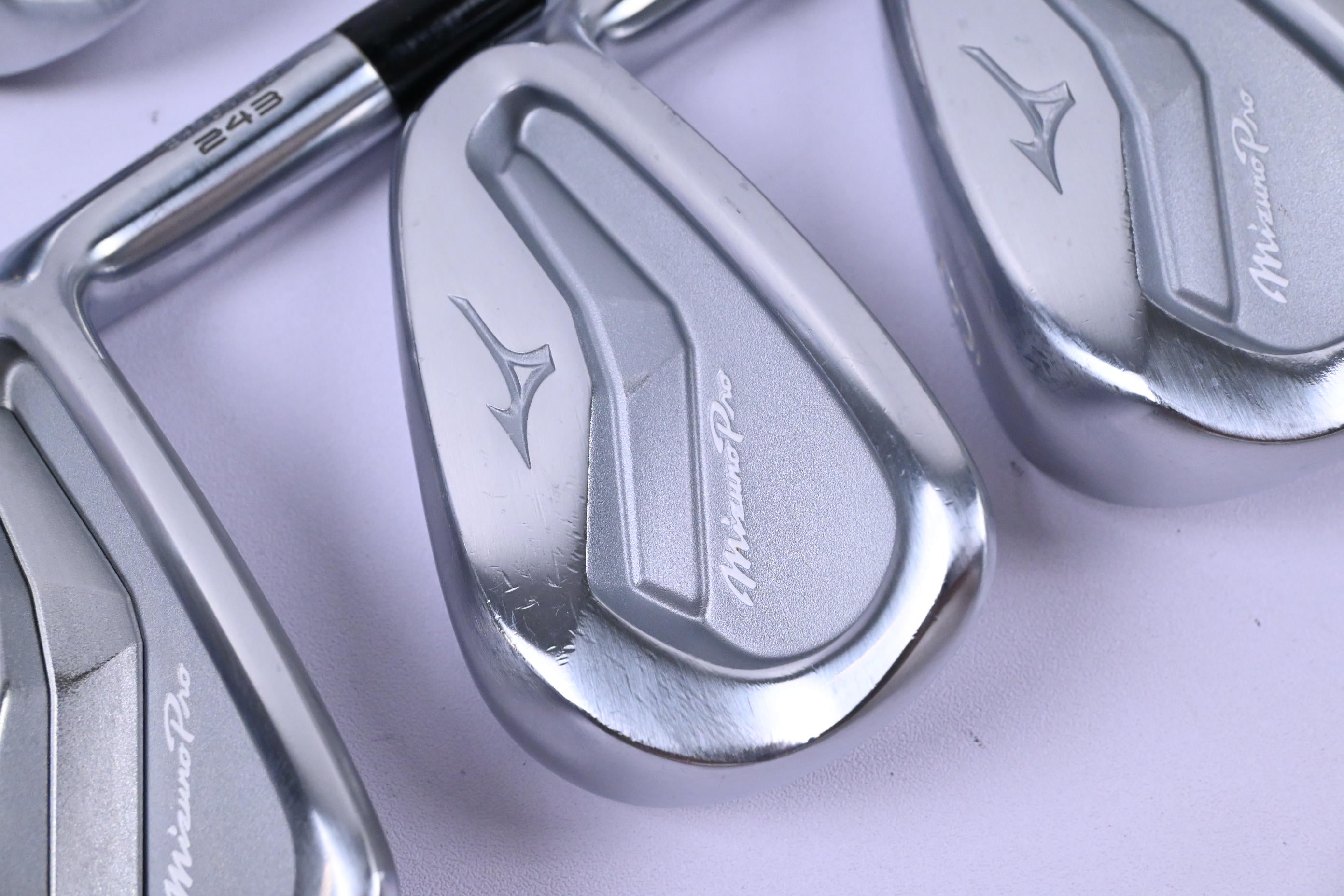 Mizuno Pro 243 Irons / 4-PW / Stiff Flex Dynamic Gold 95 S300 Shafts
