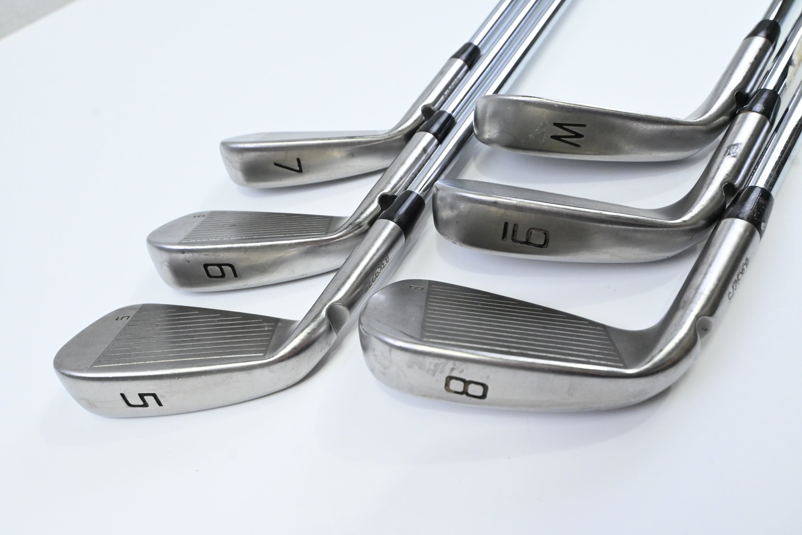 Ping i-Series E1 Irons / 5-PW / Red Dot / Regular Flex Ping AWT 2.0 Shafts