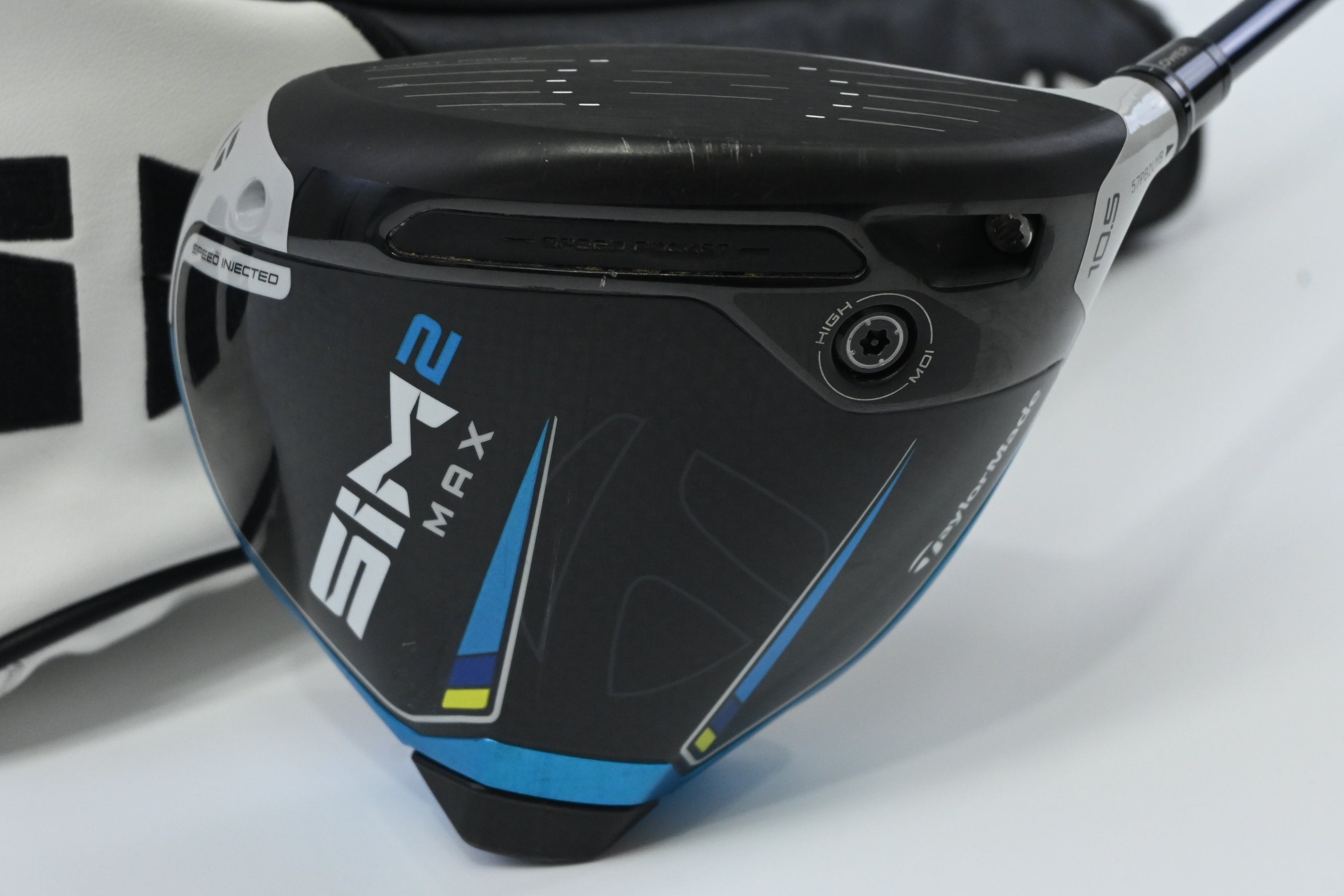 Taylormade SIM2 Max Driver / 10.5 Degree / Stiff Flex Fujikura Ventus Blue 5