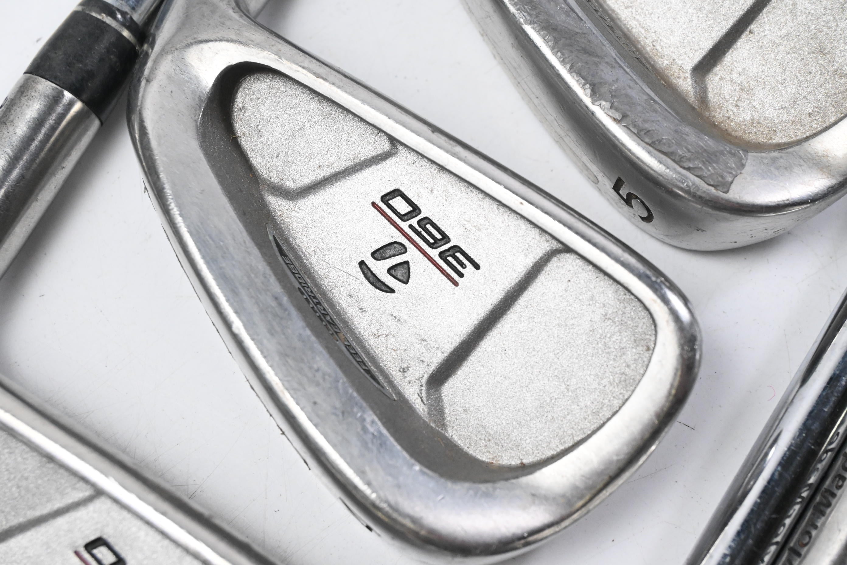 Taylormade 300 Series Irons / 3-PW+SW / Regular Flex Precision 80 Shafts