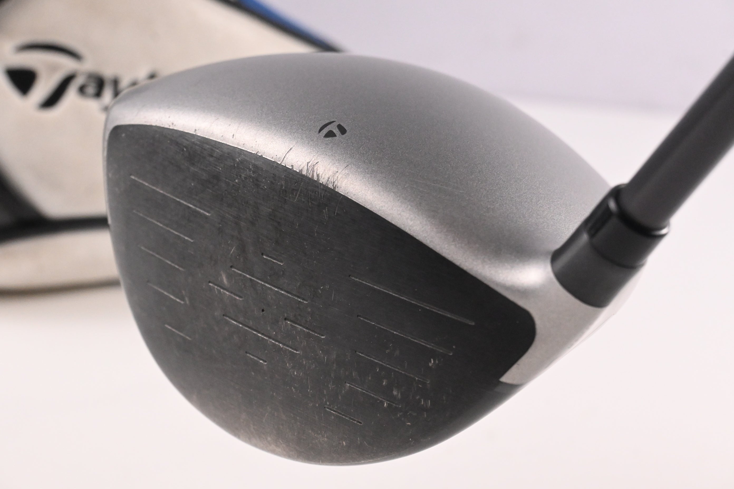 Taylormade SLDR-S Driver / 10 Degree / Regular Flex Speeder 57 Shaft