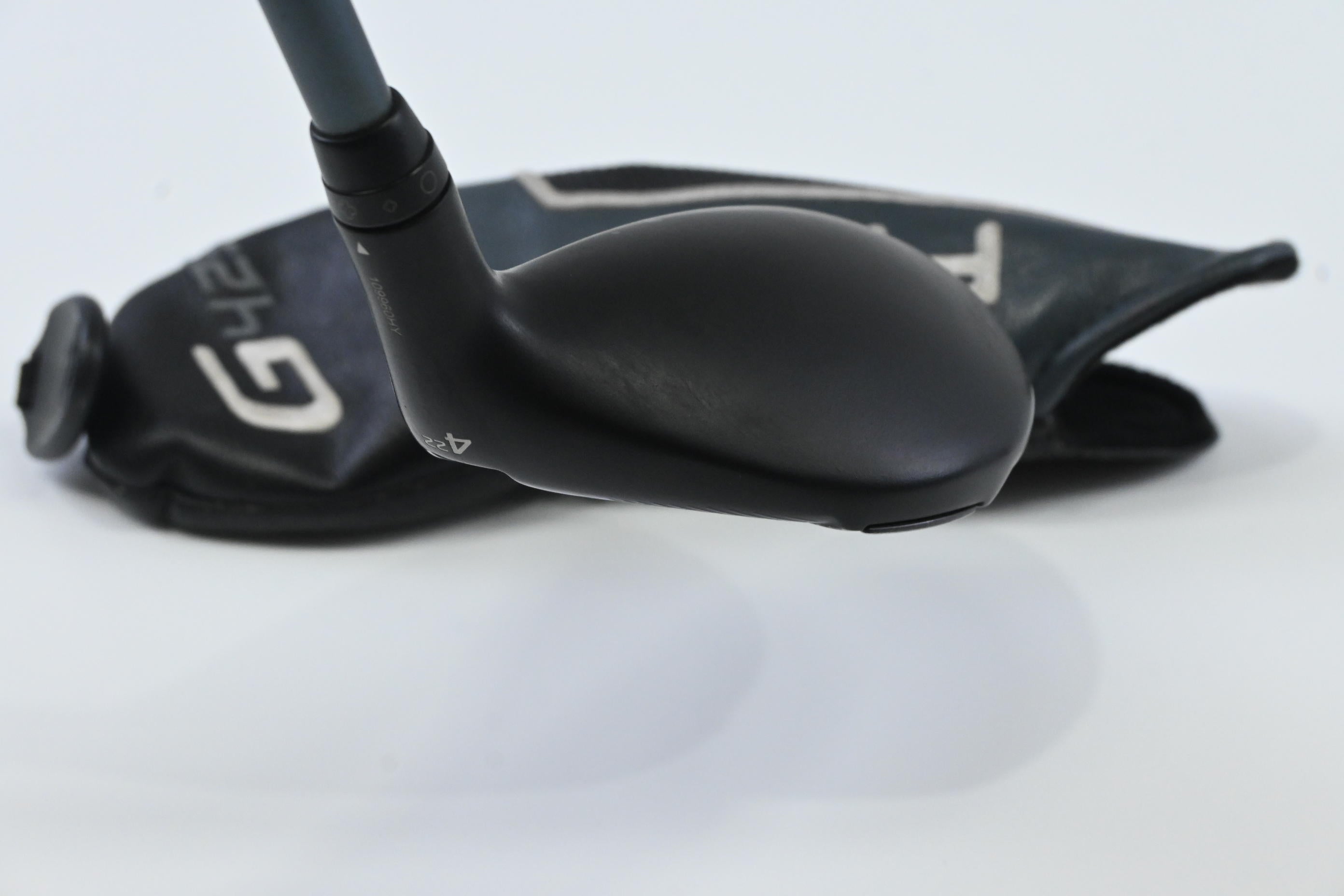 Ping G425 #4 Hybrid / 22 Degree / Regular Flex Ping Alta CB Slate 70