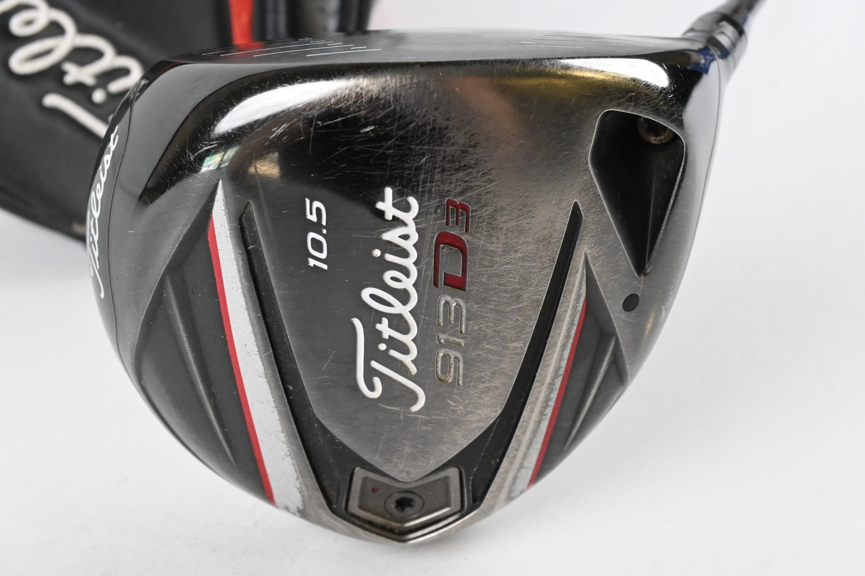 Titleist 913 D3 Driver / 10.5 Degree / Stiff Flex Aldila RIP Phenom 70 Shaft