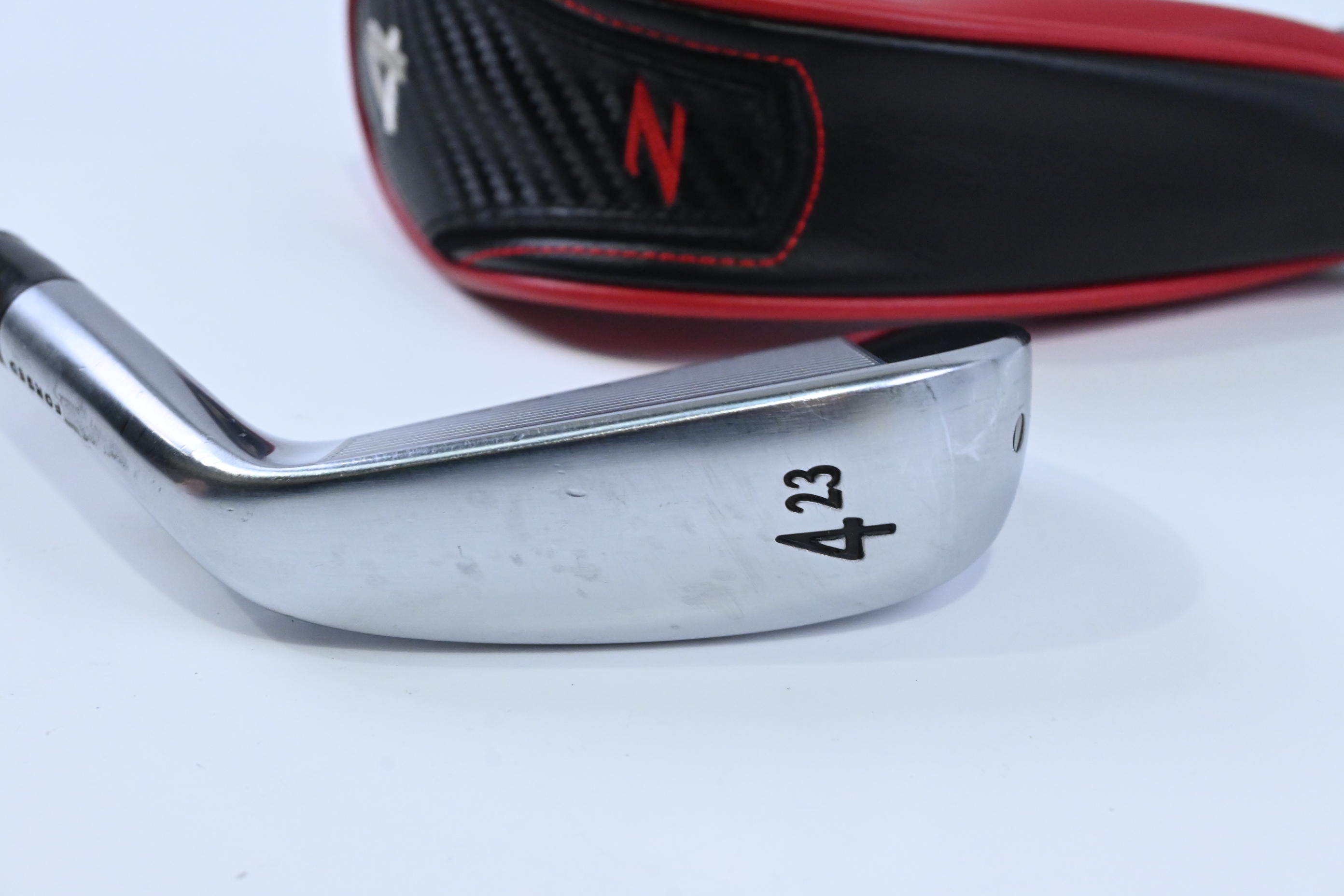 Left Hand Srixon Z-U85 Utility #4 Iron / 23 Degree / Regular Flex UST Recoil 95