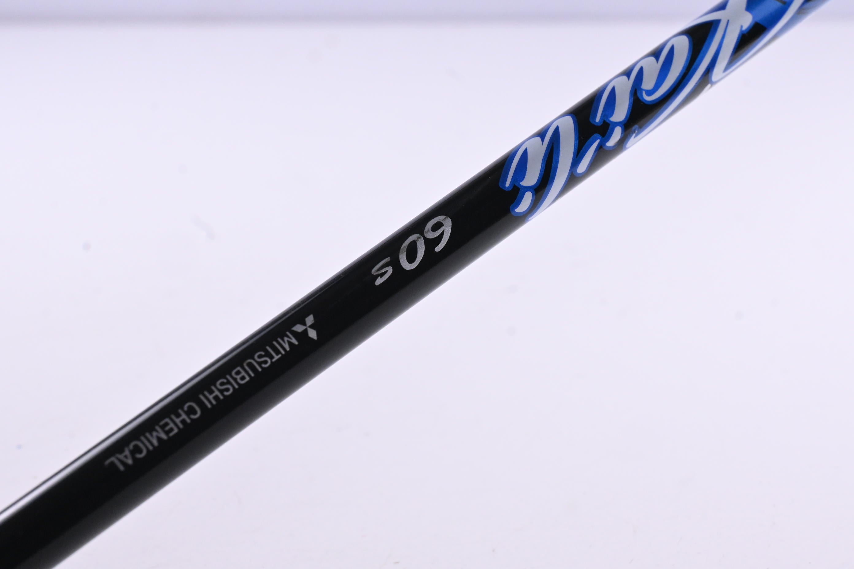 Taylormade SIM2 Driver / 9 Degree / Stiff Flex Kai'li Blue 60 Shaft