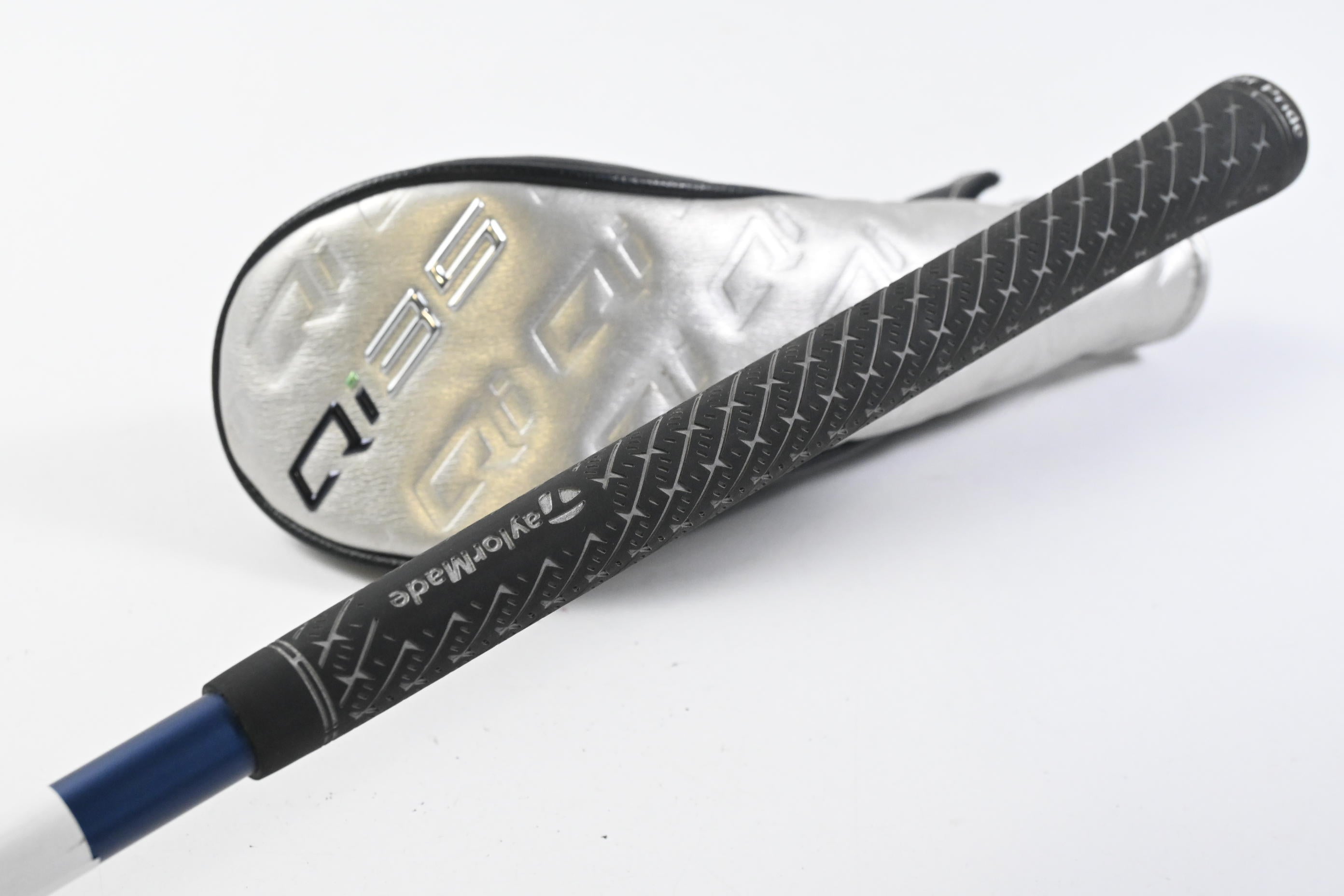Taylormade Qi35 #3 Hybrid / 19 Degree / Stiff Flex Fujikura Ventus Blue 7 Shaft