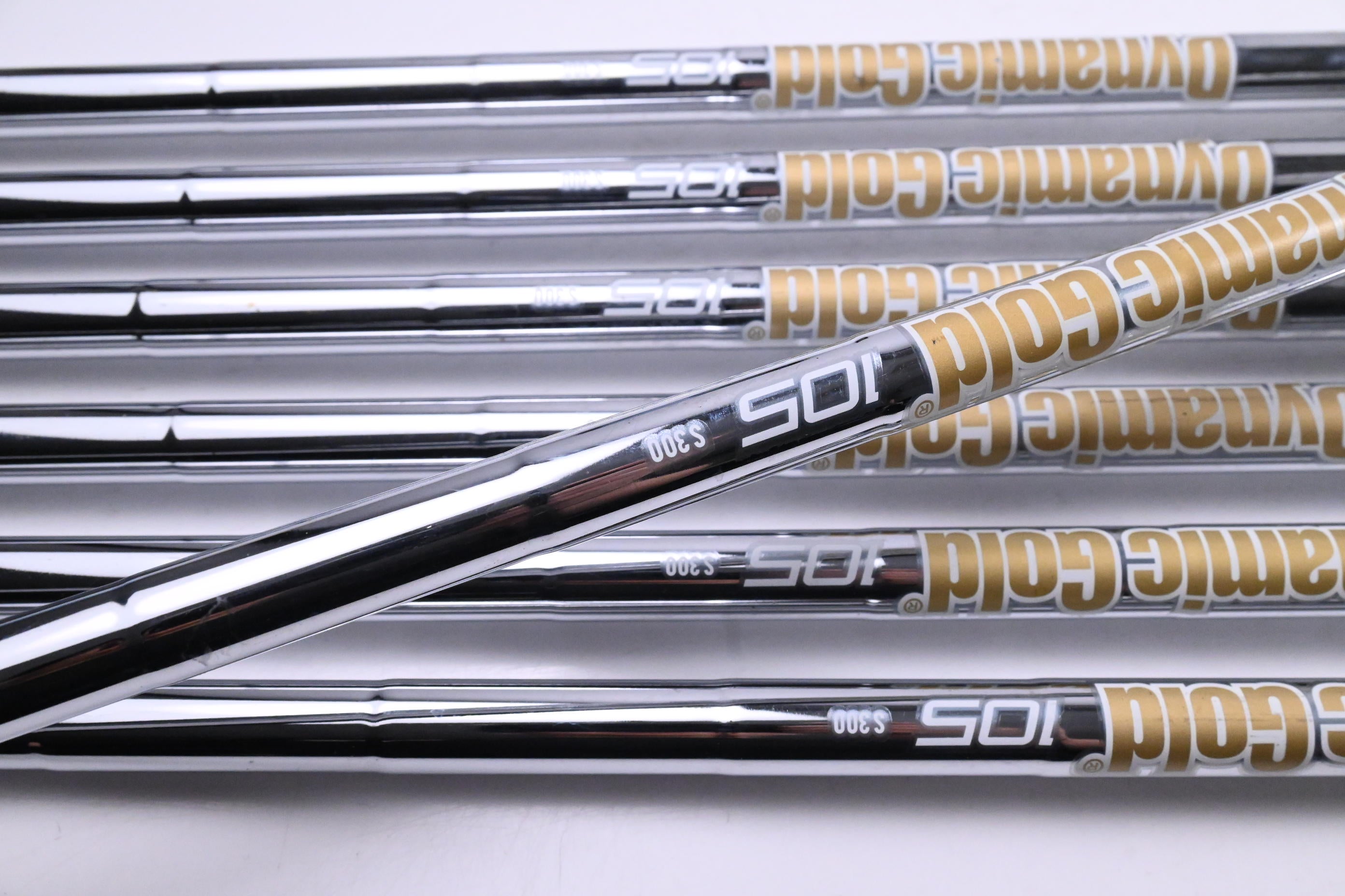 Taylormade P.770 2024 / P.7CB Irons / 5-PW+AW / Stiff Flex Dynamic Gold 105 S300