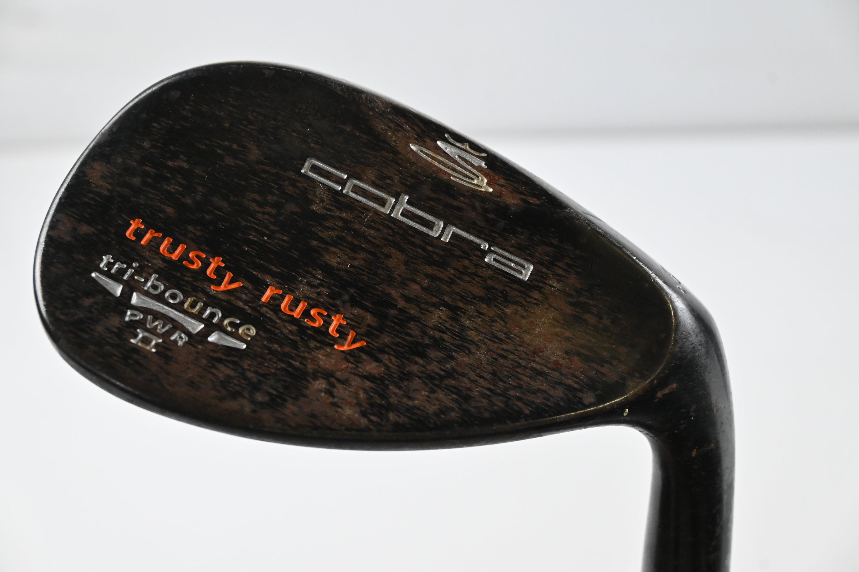 Cobra Tour Trusty Tri-Bounce Sand Wedge / 55 Degree / Stiff Flex Dynamic Gold