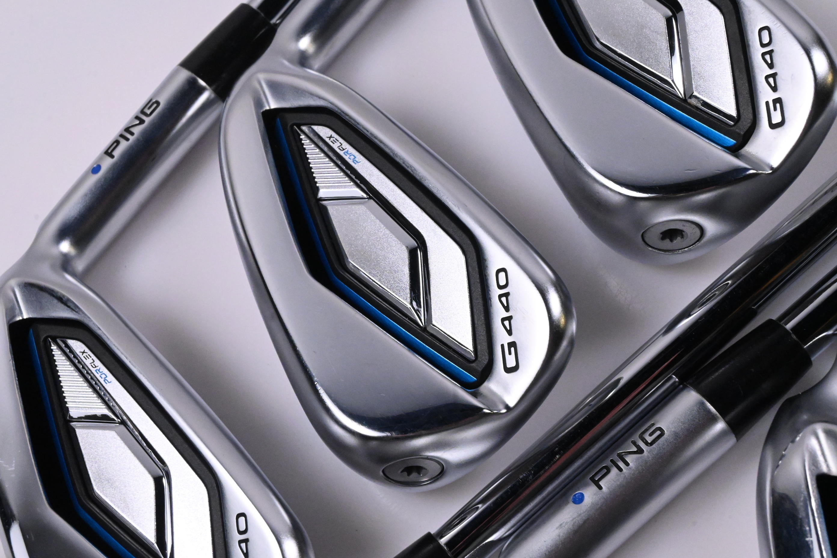 Ping G440 Irons / 6-PW+GW+56° / Blue Dot / Regular Flex Ping AWT 3.0 Shafts