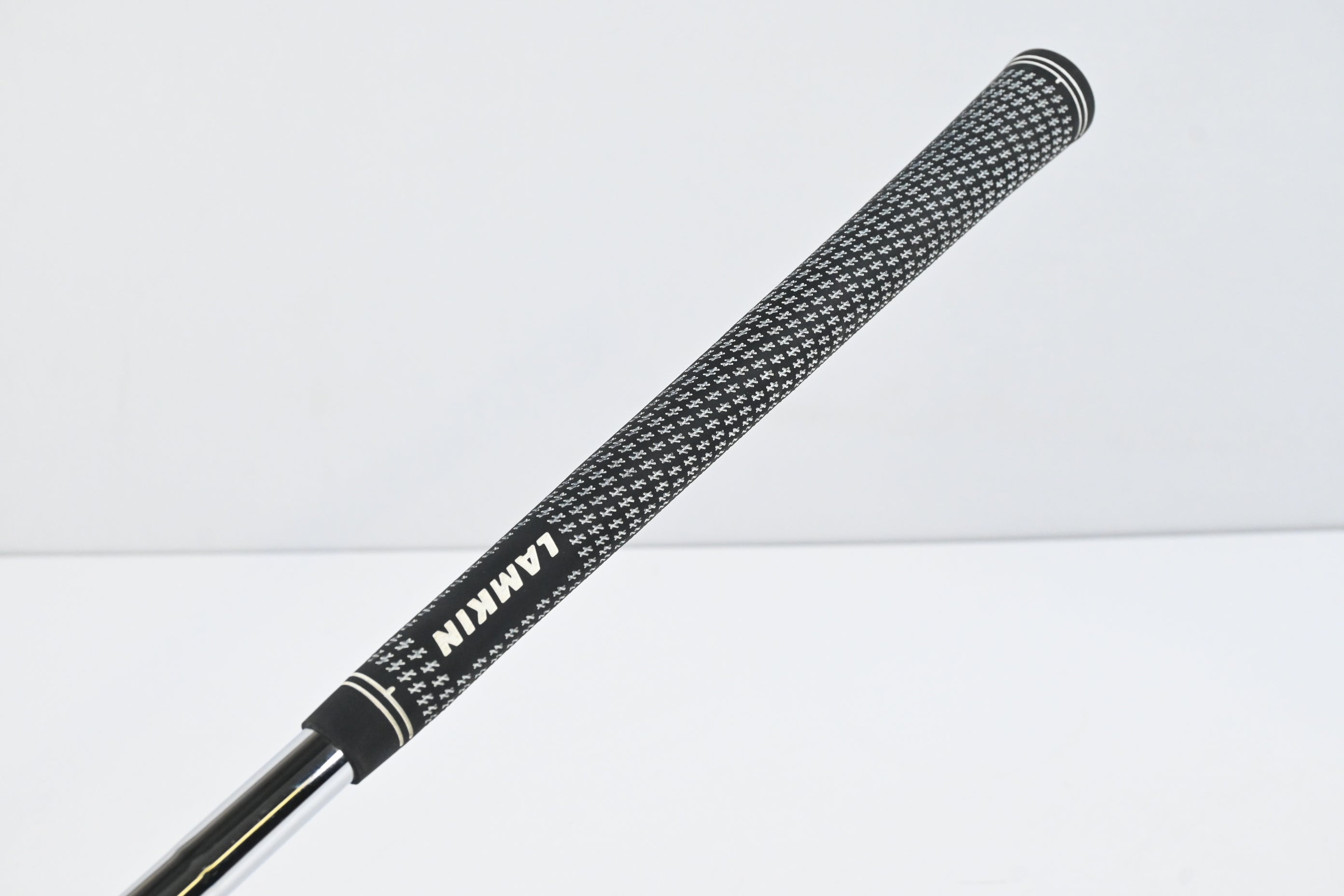 Benross AeroX #8 Iron / Regular Flex KBS Tour Lite Shaft