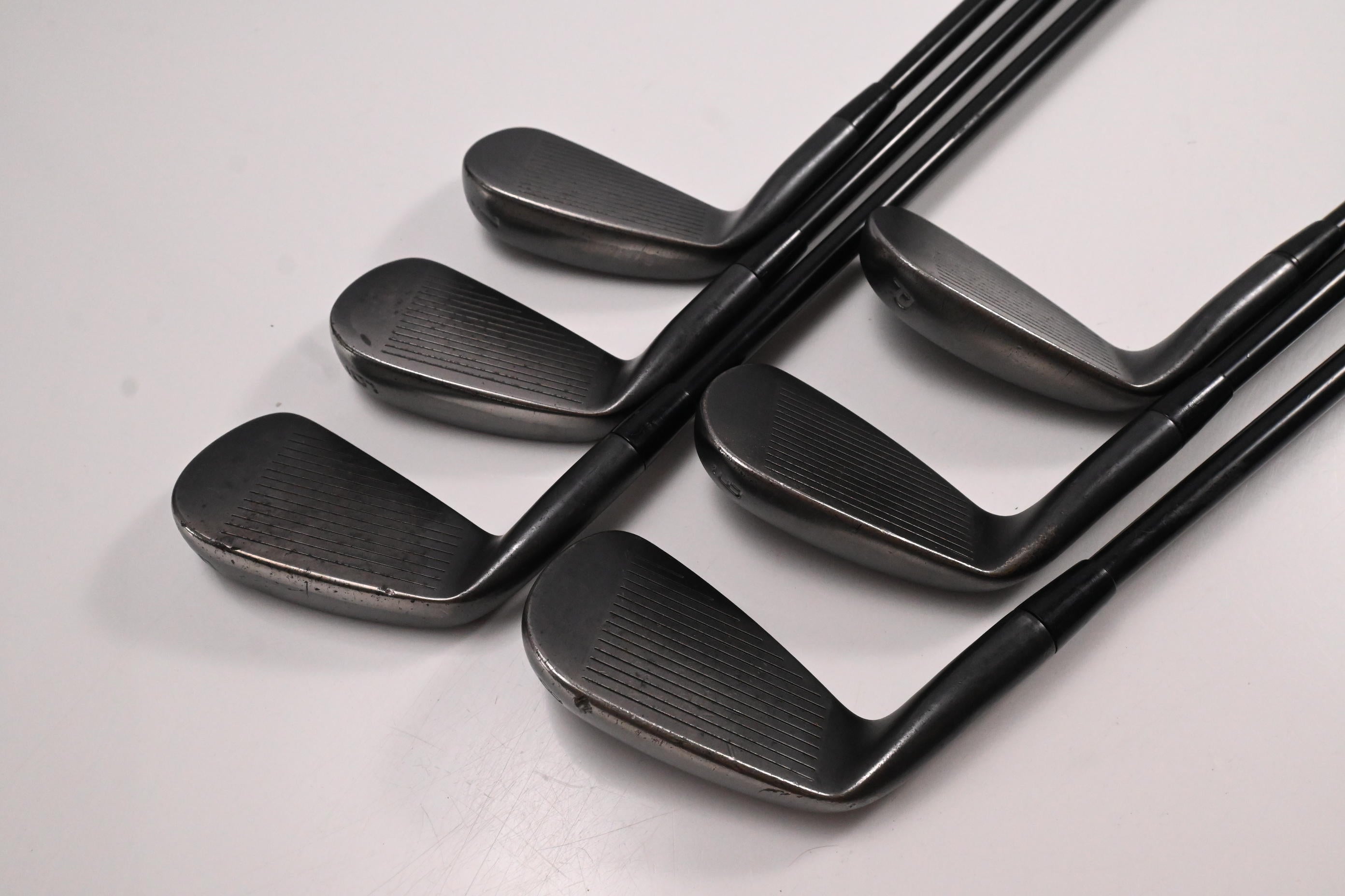 Cobra King Forged Tec Black Irons / 5-PW / Regular Flex AMT Tour White R300