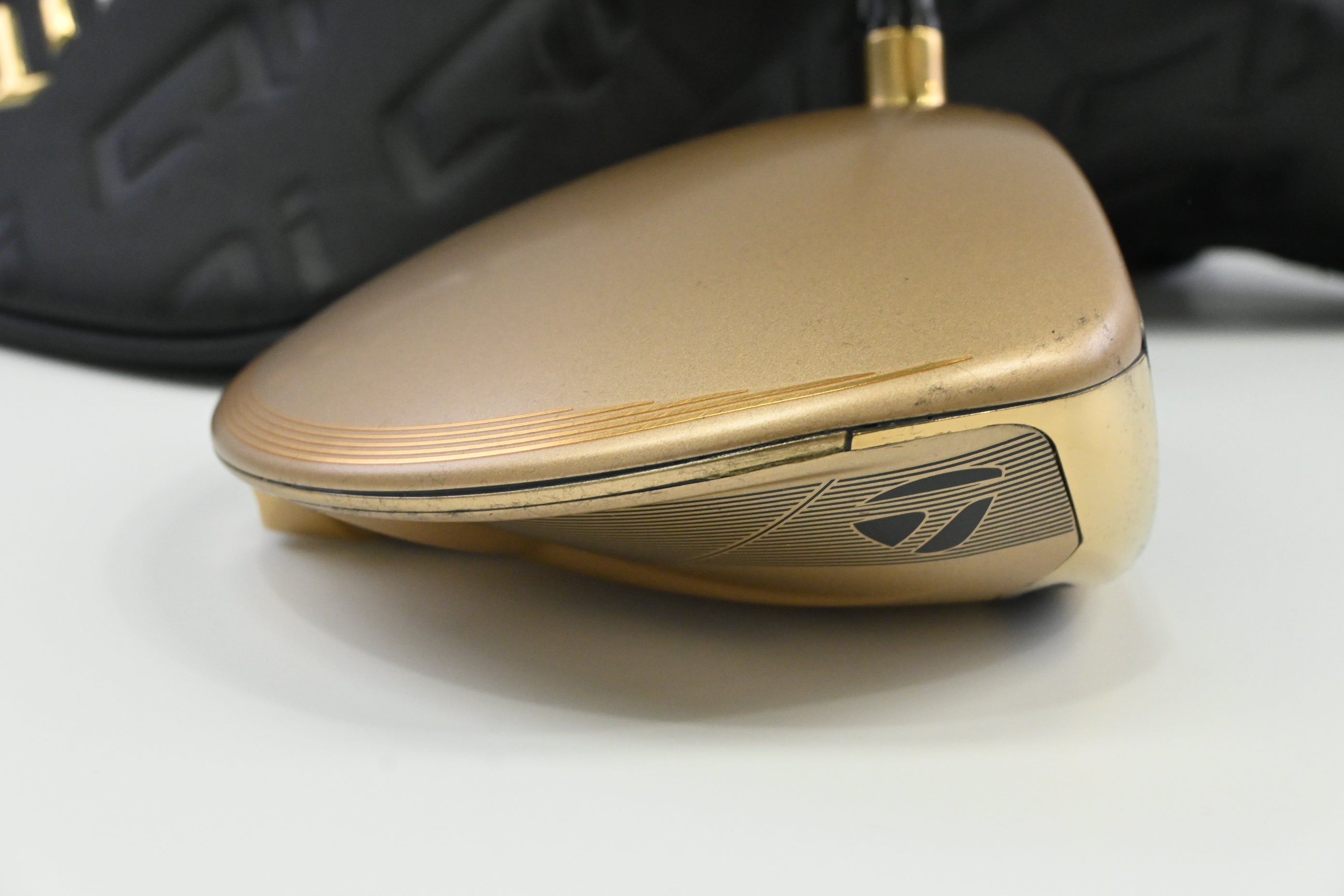 Taylormade Qi35 Max Designer Series Driver / 10.5 Degree / Regular Flex