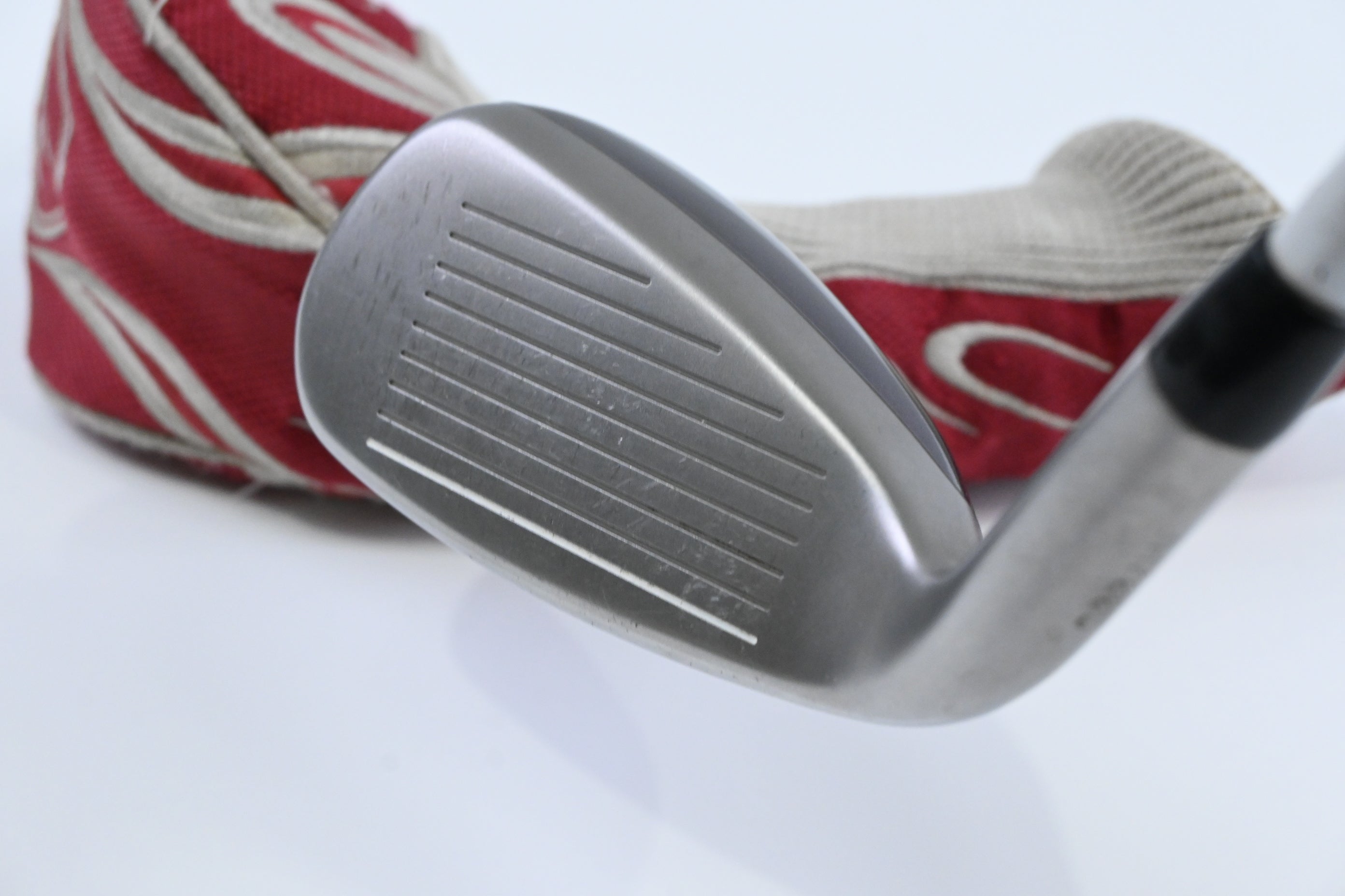 Ladies Ping Faith #6 Hybrid / 30 Degree / Ladies Flex Ping ULT 200 Shaft