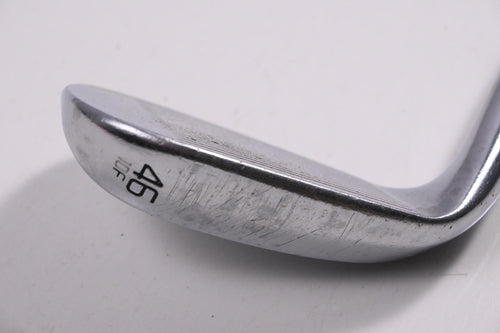 Titleist Vokey SM9 Pitching Wedge / 46 Degree / X-Flex Dynamic Gold X-Seven