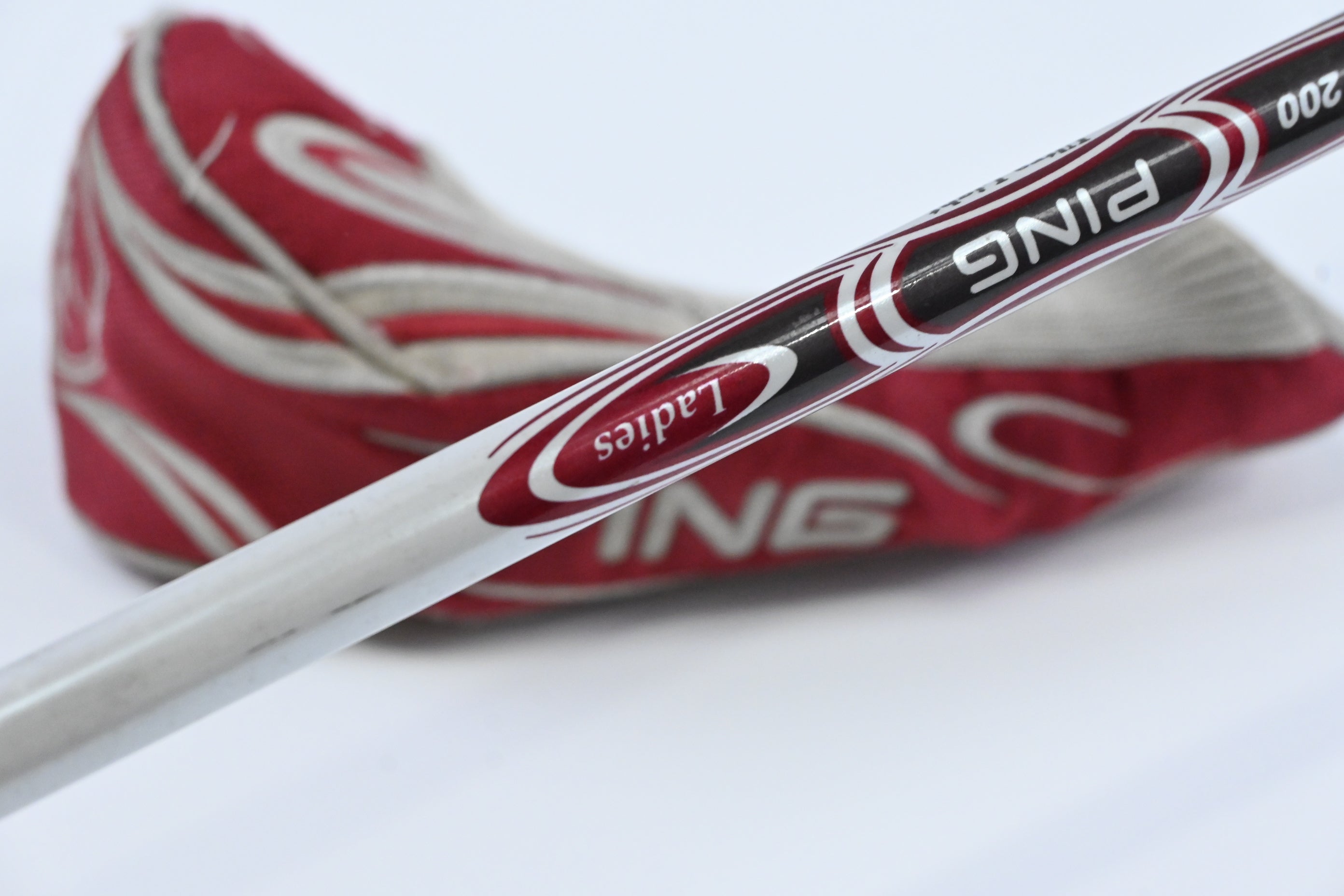 Ladies Ping Faith #6 Hybrid / 30 Degree / Ladies Flex Ping ULT 200 Shaft