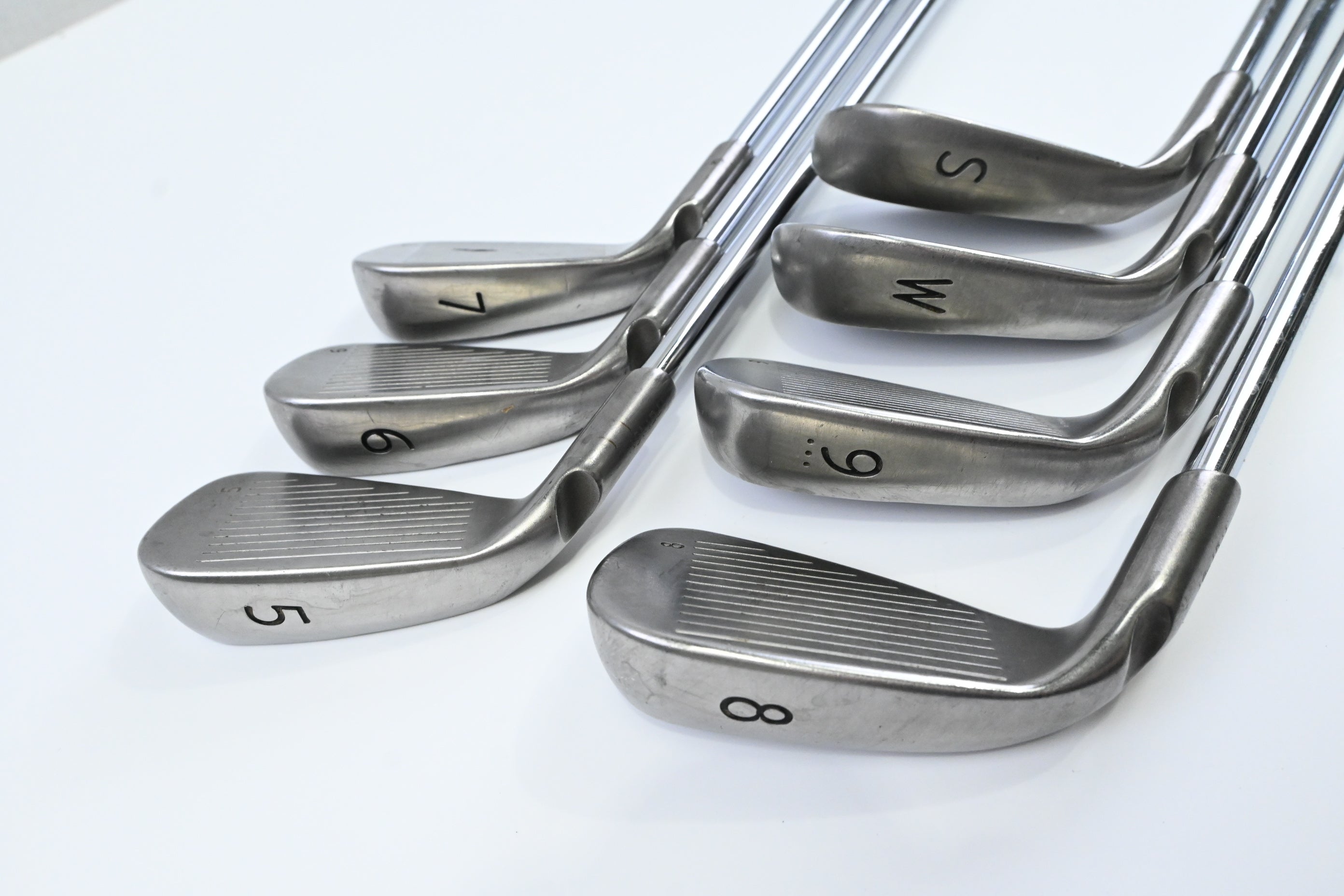 Ping G30 Irons / 5-PW+SW / Black Dot / Regular Flex Ping CFS Distance Shafts