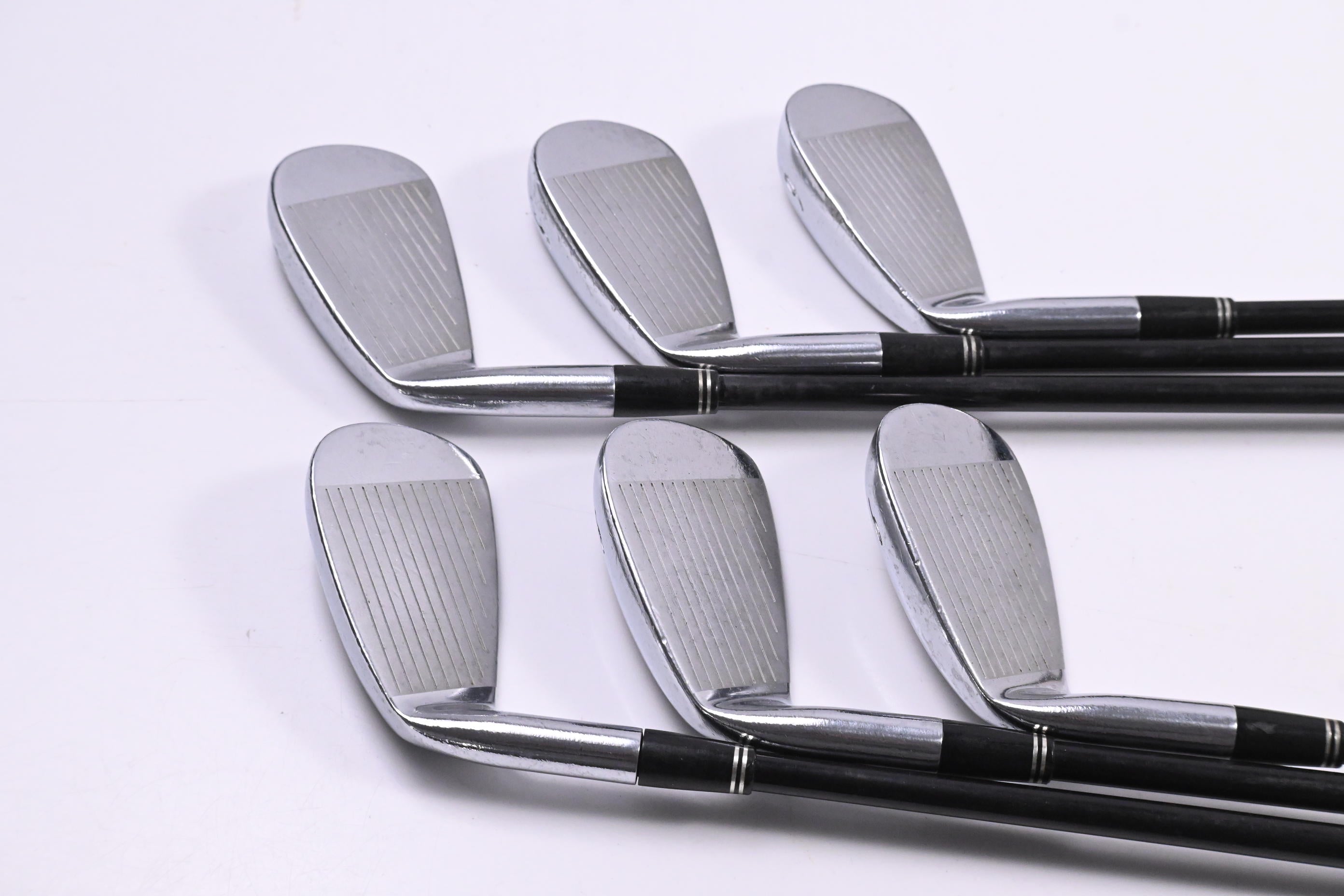 Srixon WR Irons / 4-9i / Regular Flex Srixon SV-3011J 63 Shafts